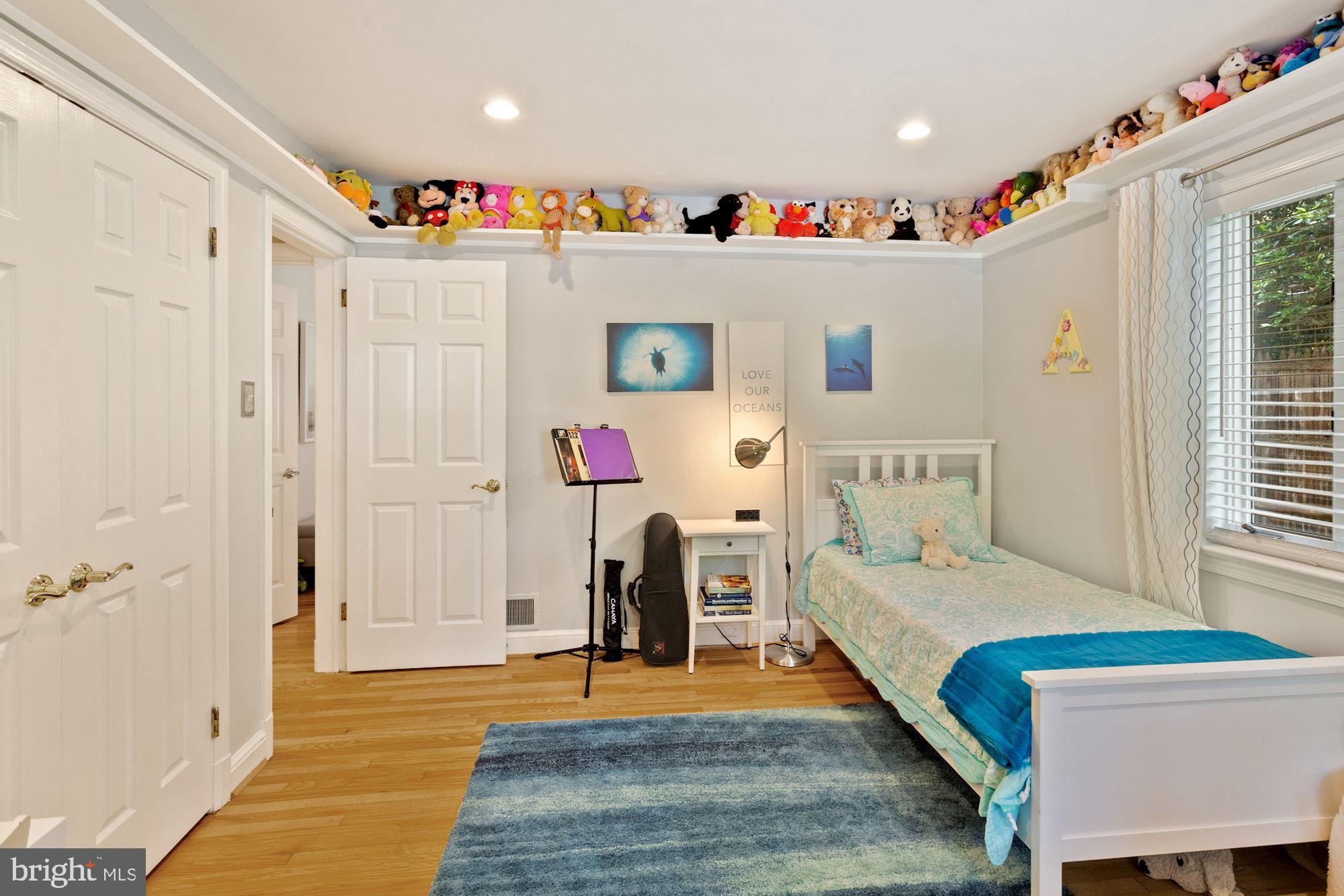 DONALDSON RUN - Residential Lease