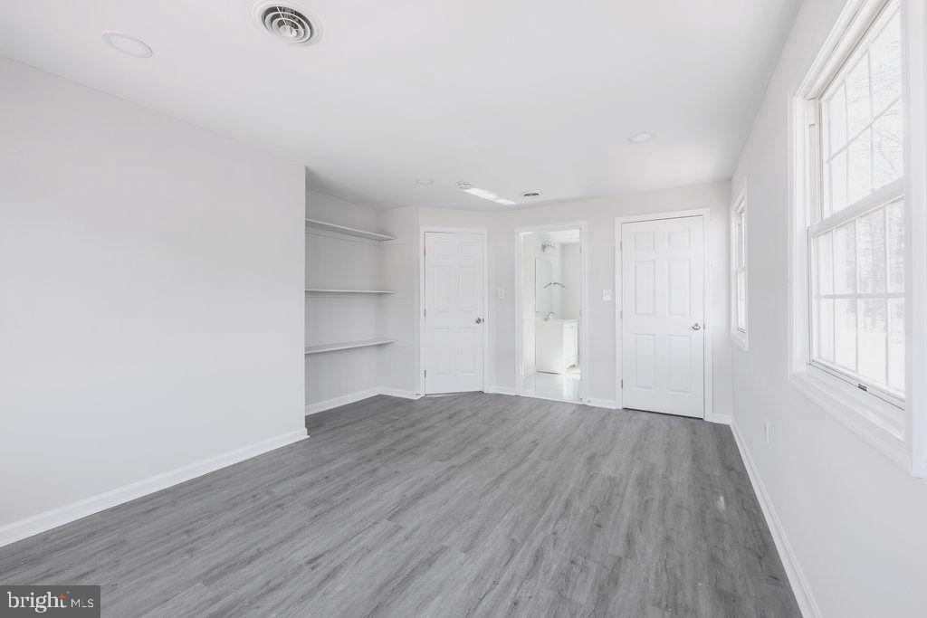 CLINTON ESTATES - Residential