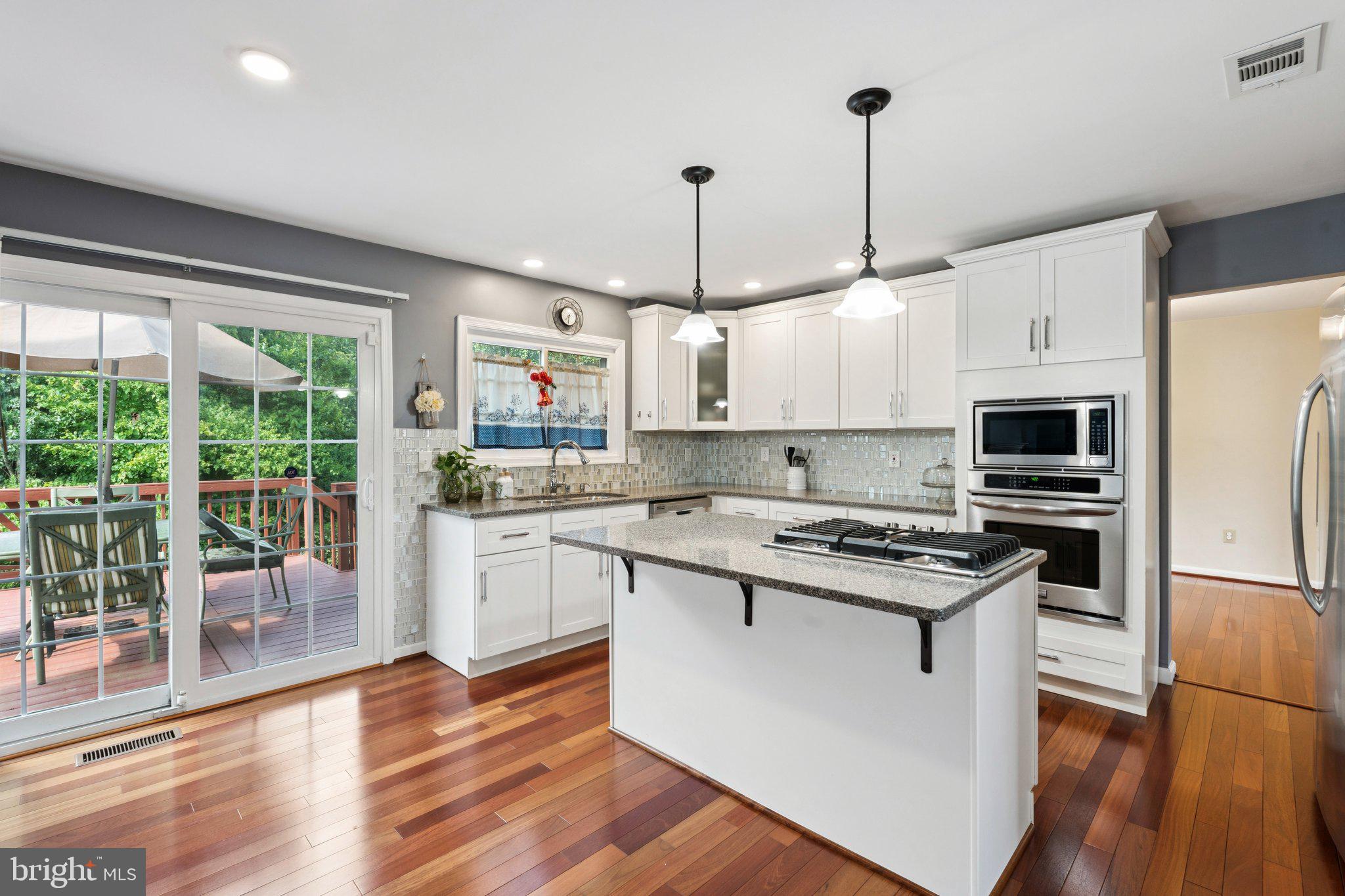 8112 CRADDOCK ROAD
