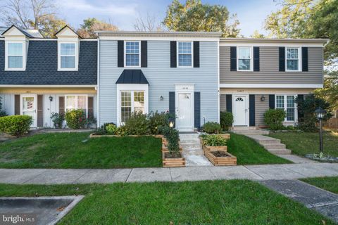 14855 LYNHODGE COURT CENTREVILLE VA 20120