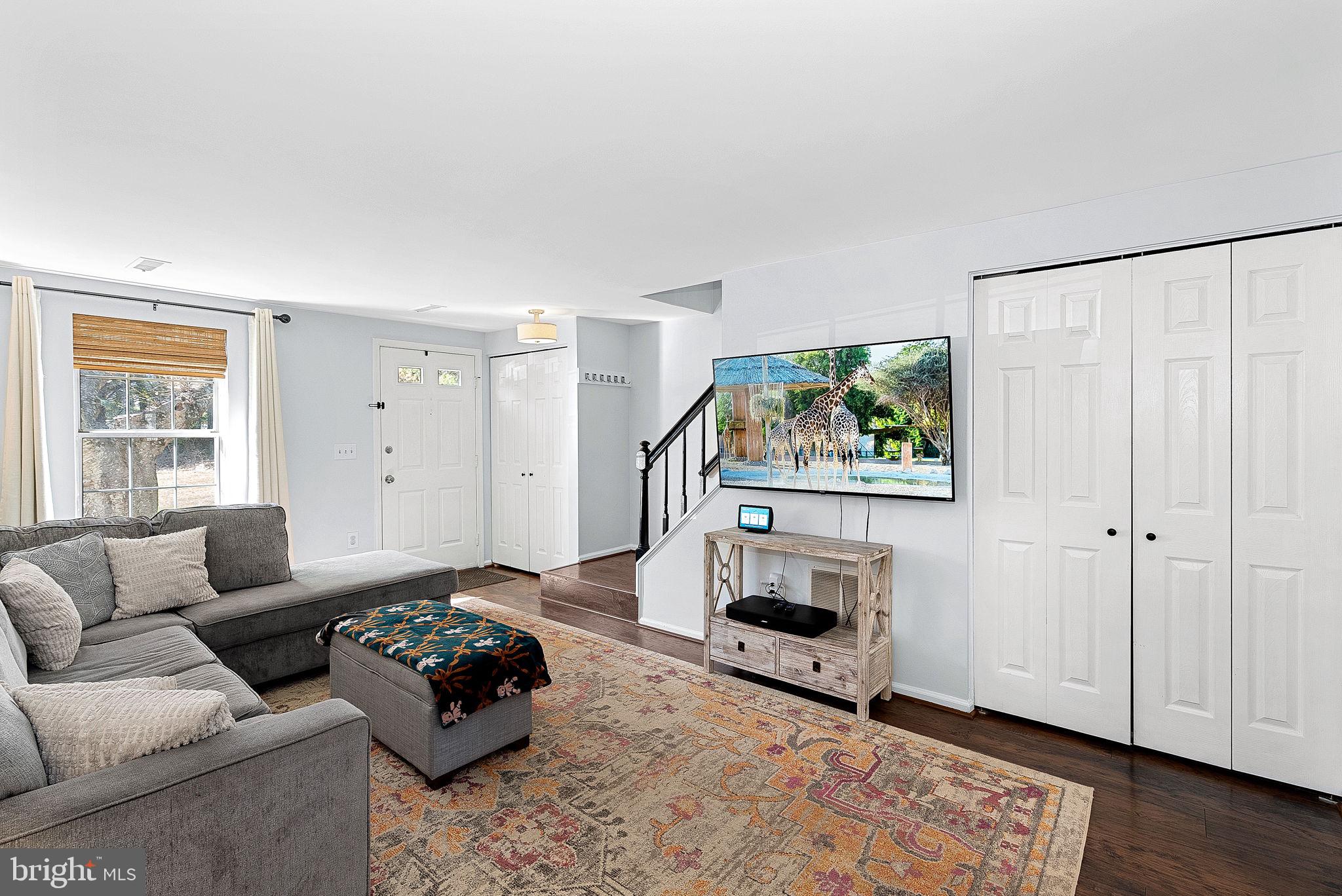 COUNTRYSIDE - Residential