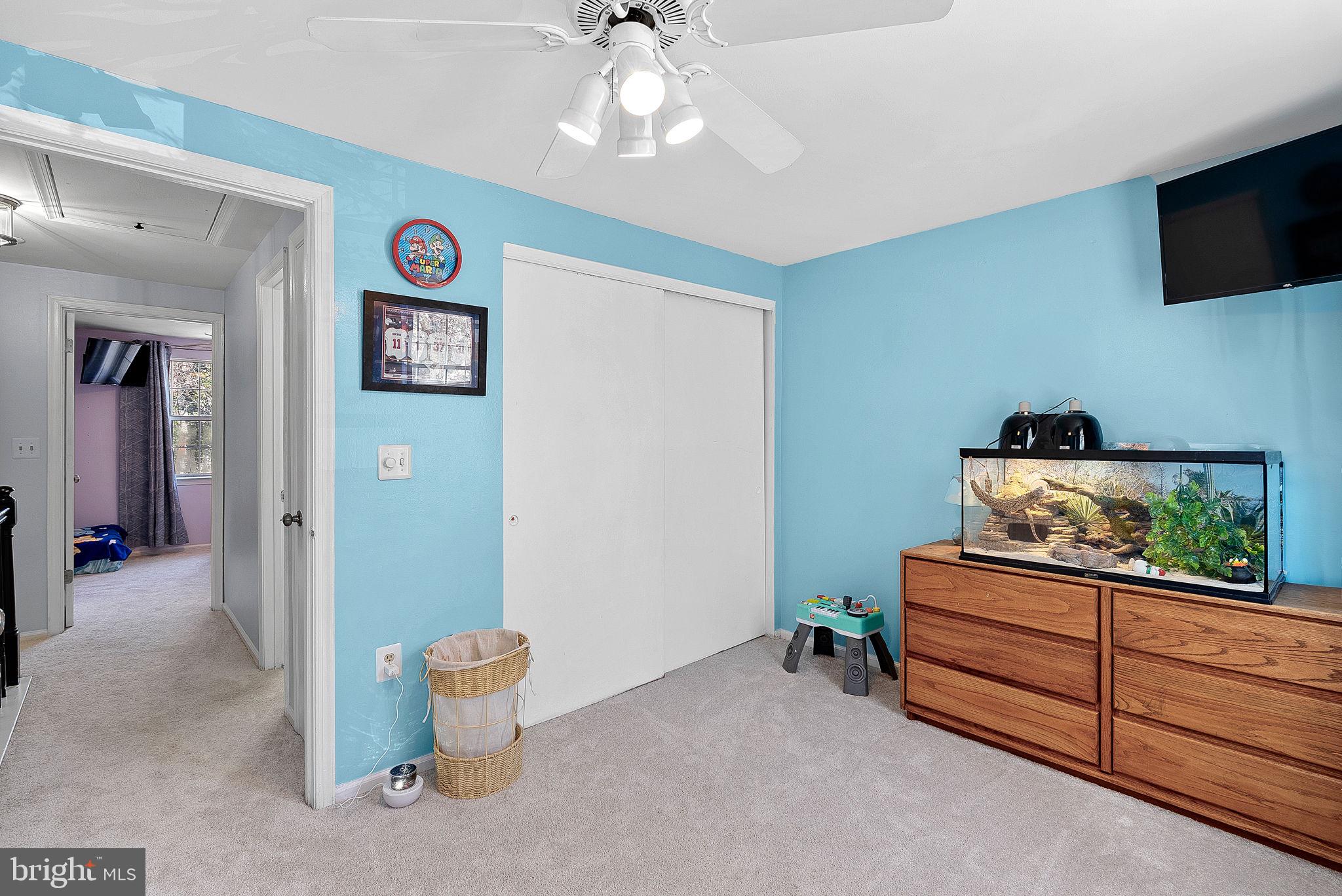 COUNTRYSIDE - Residential