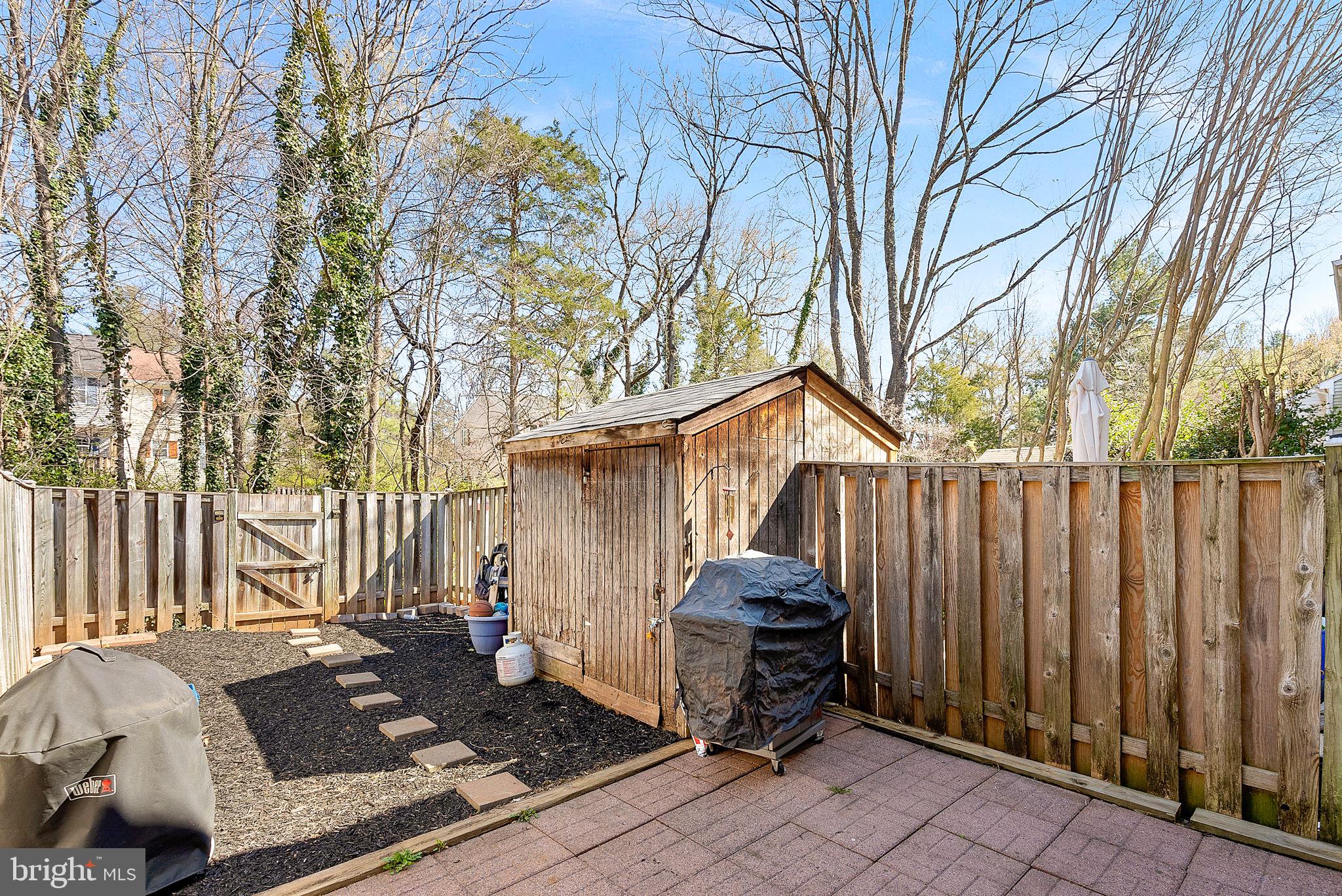 COUNTRYSIDE - Residential