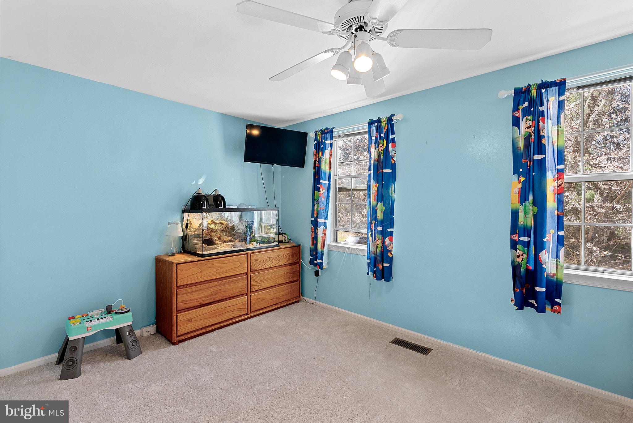 COUNTRYSIDE - Residential