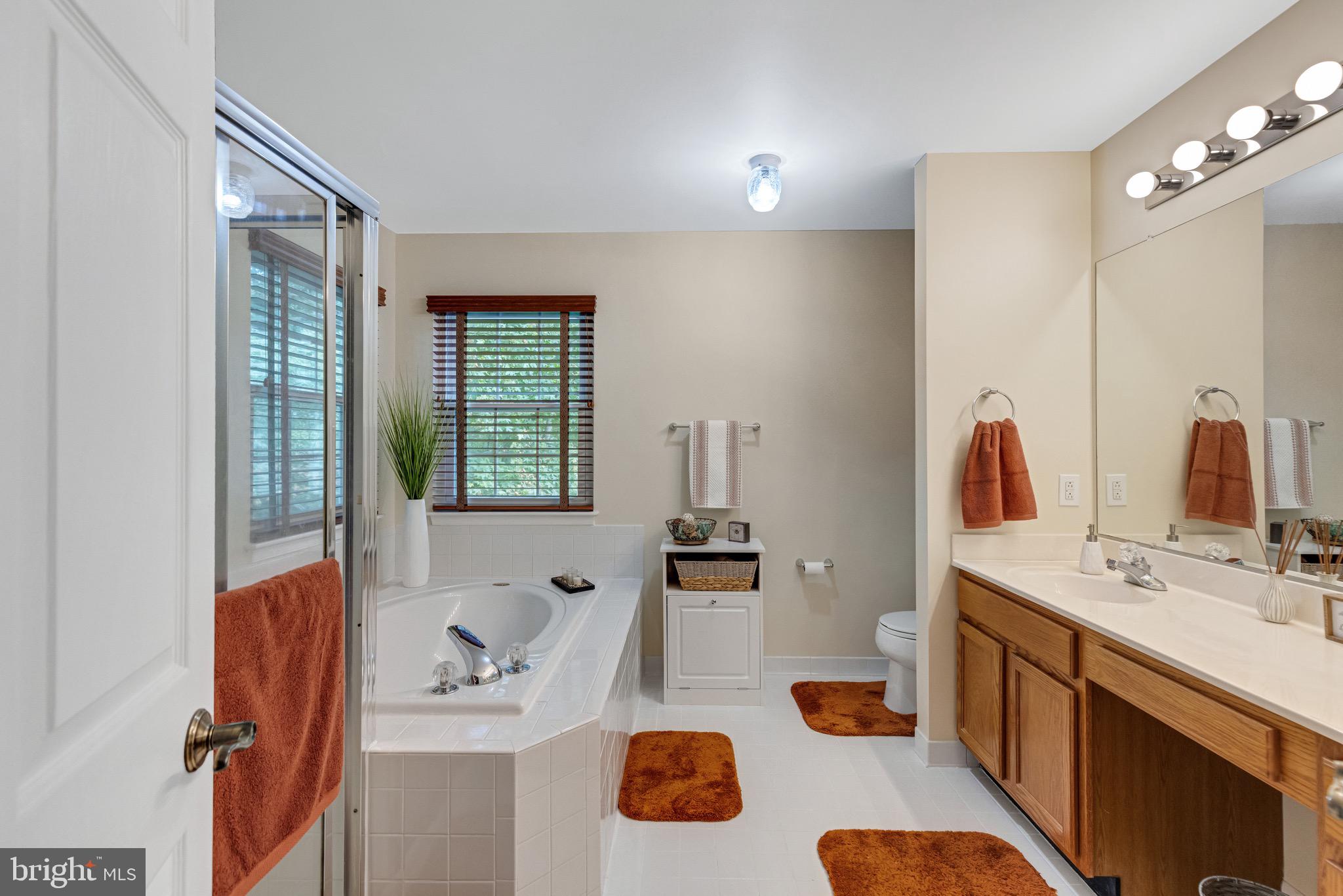 DISNEY ESTATES - Residential