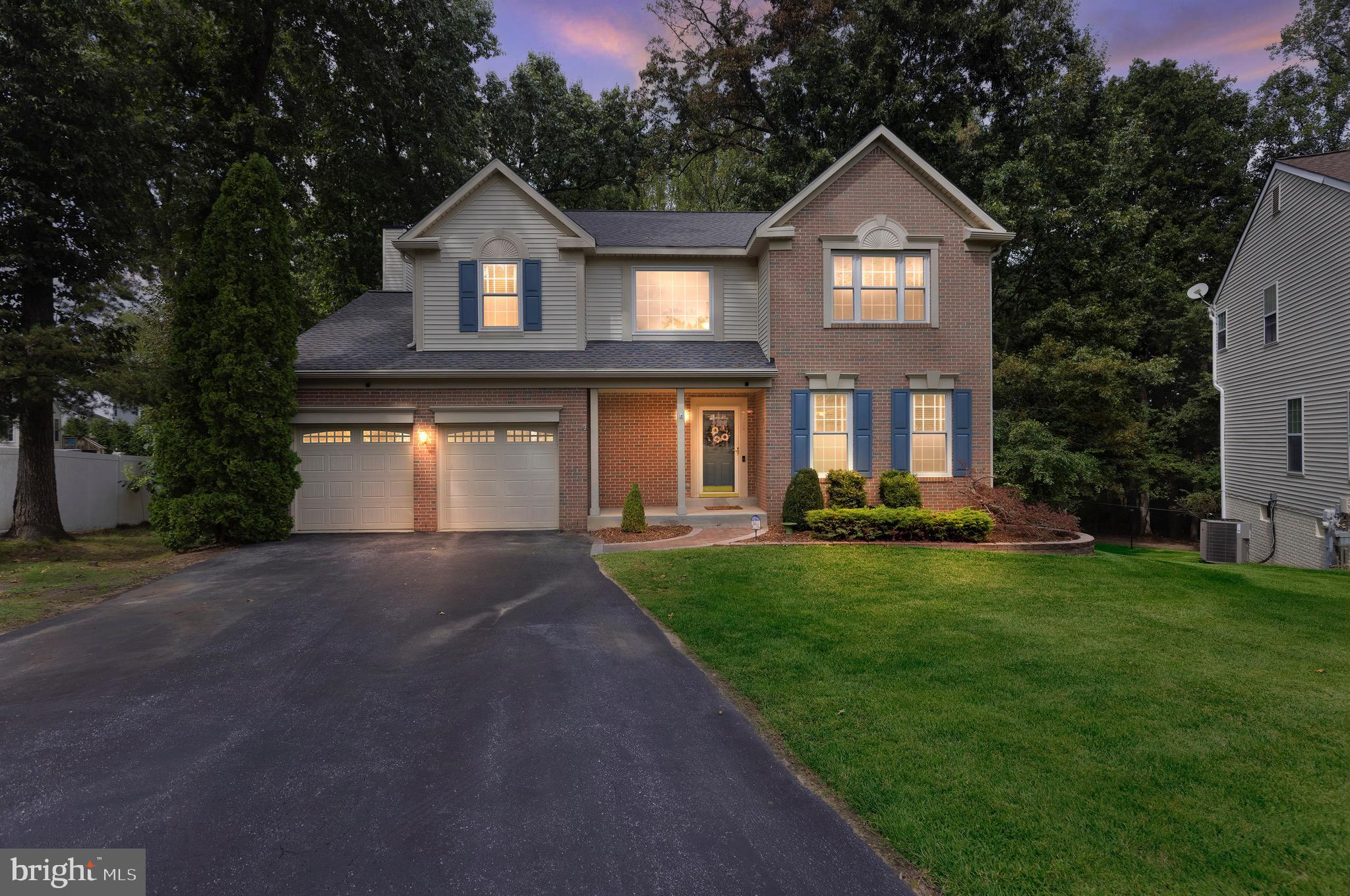 DISNEY ESTATES - Residential