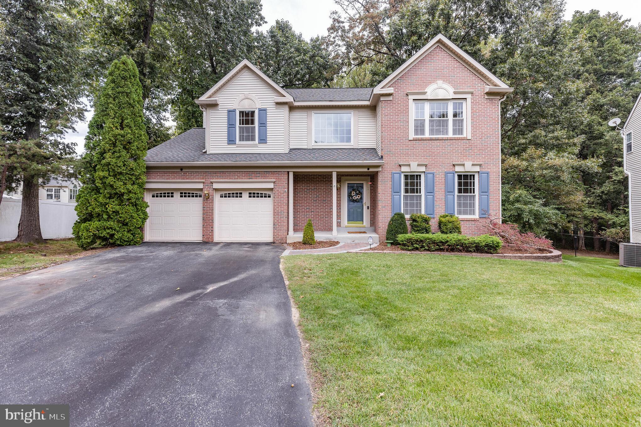 DISNEY ESTATES - Residential