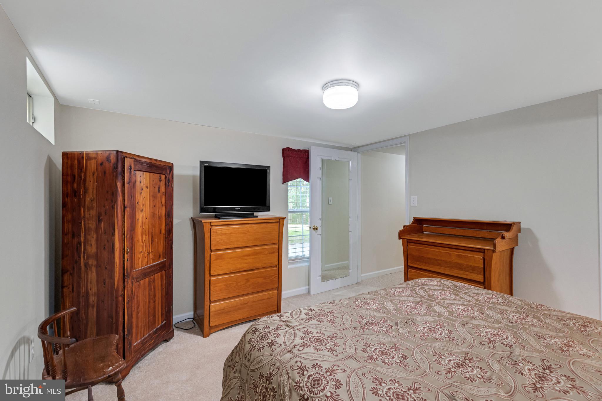 DISNEY ESTATES - Residential