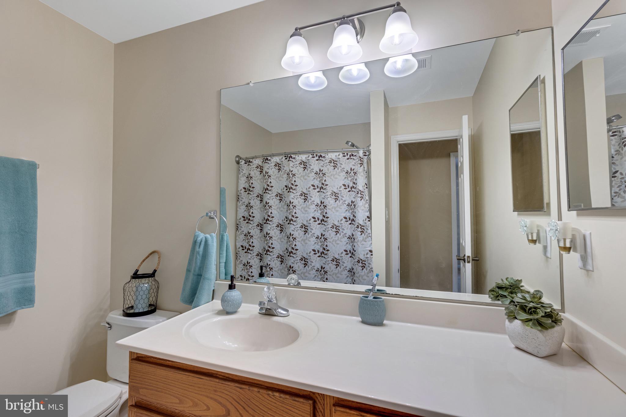 DISNEY ESTATES - Residential