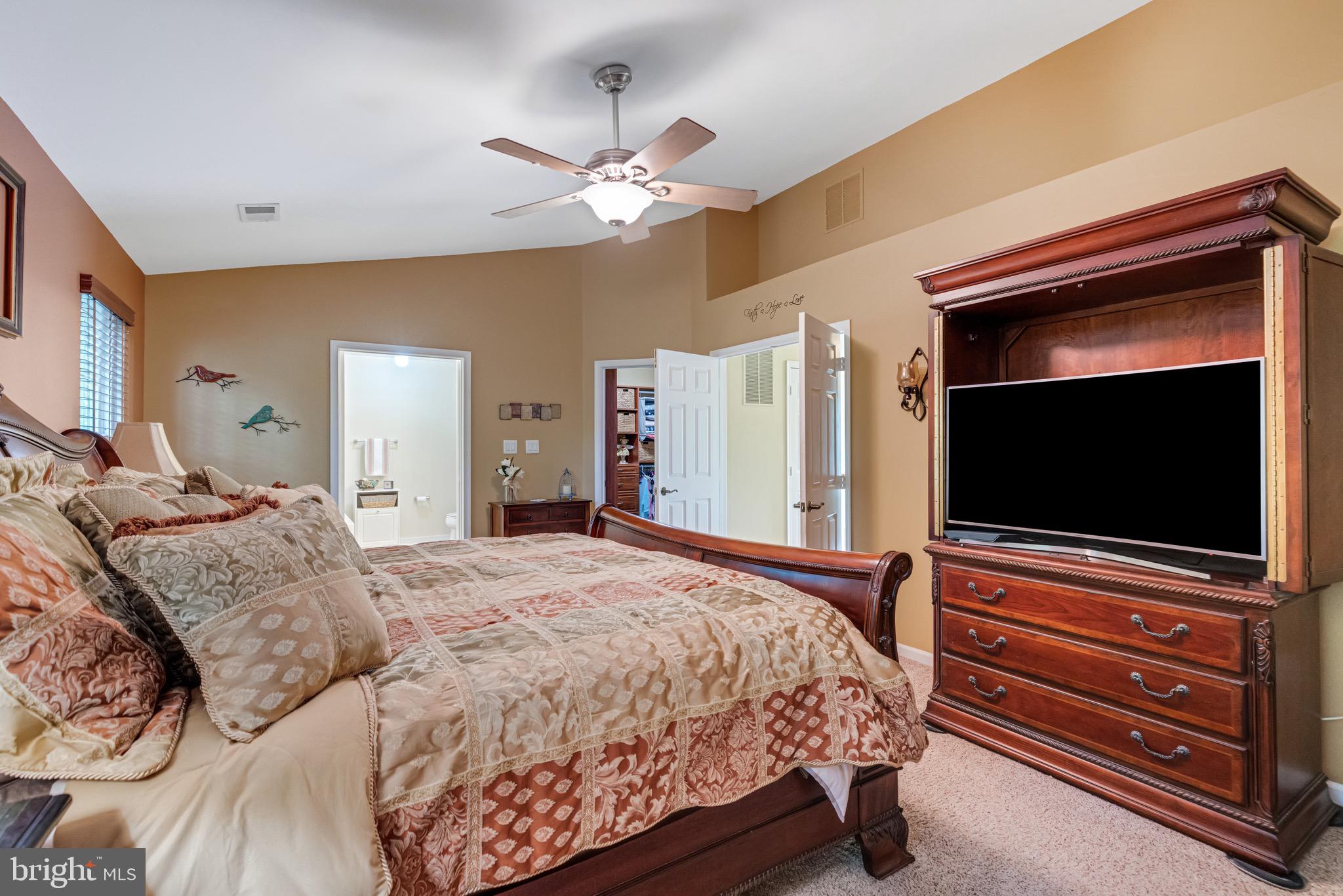 DISNEY ESTATES - Residential