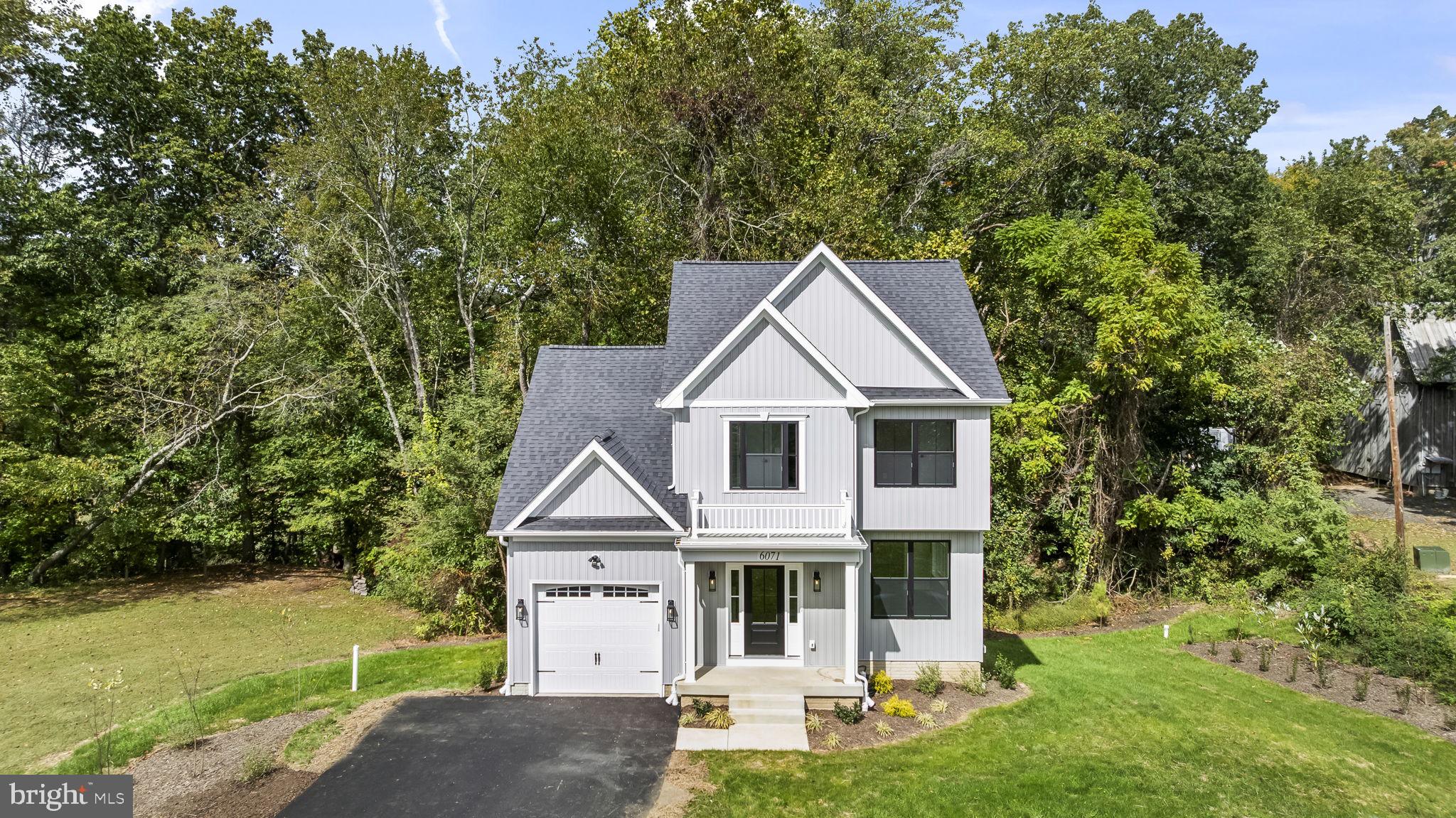 6071 MACS HOLLOW ROAD