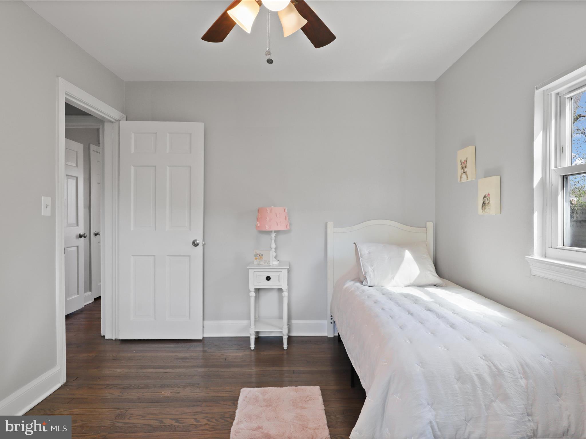 HOLMES - Residential Lease