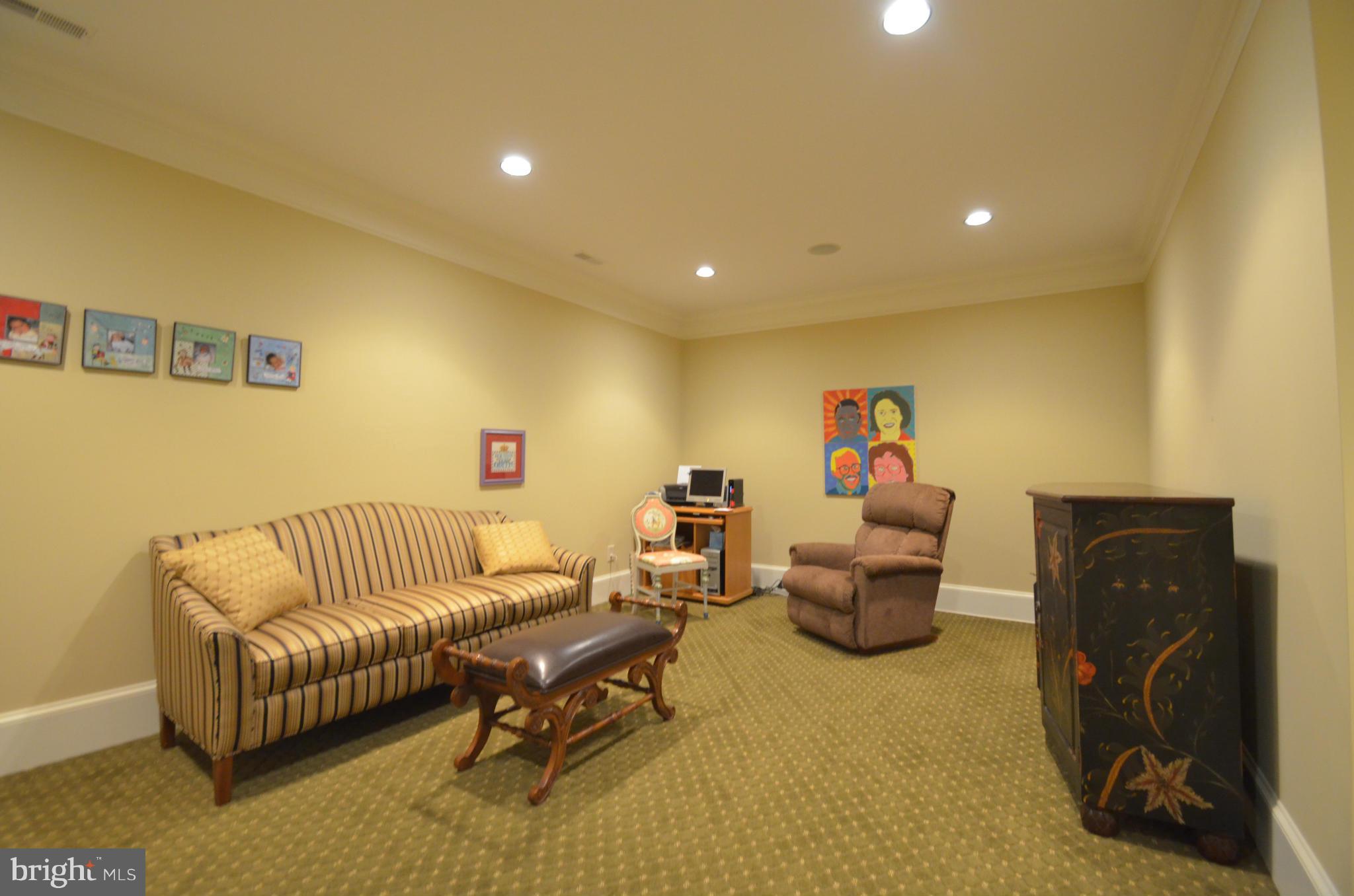 GREENSPRING VALLEY - Residential