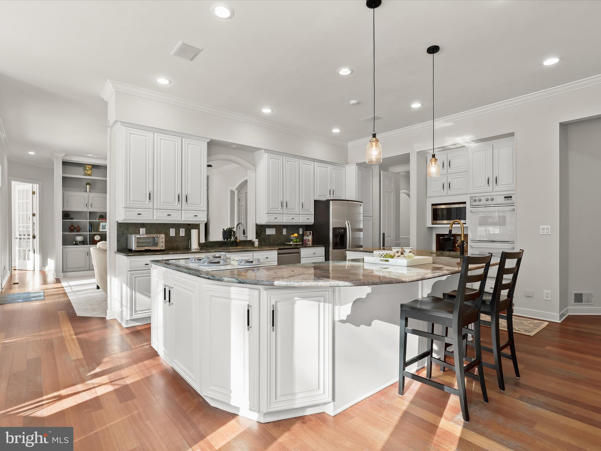 CHAPEL WOODS - Residential