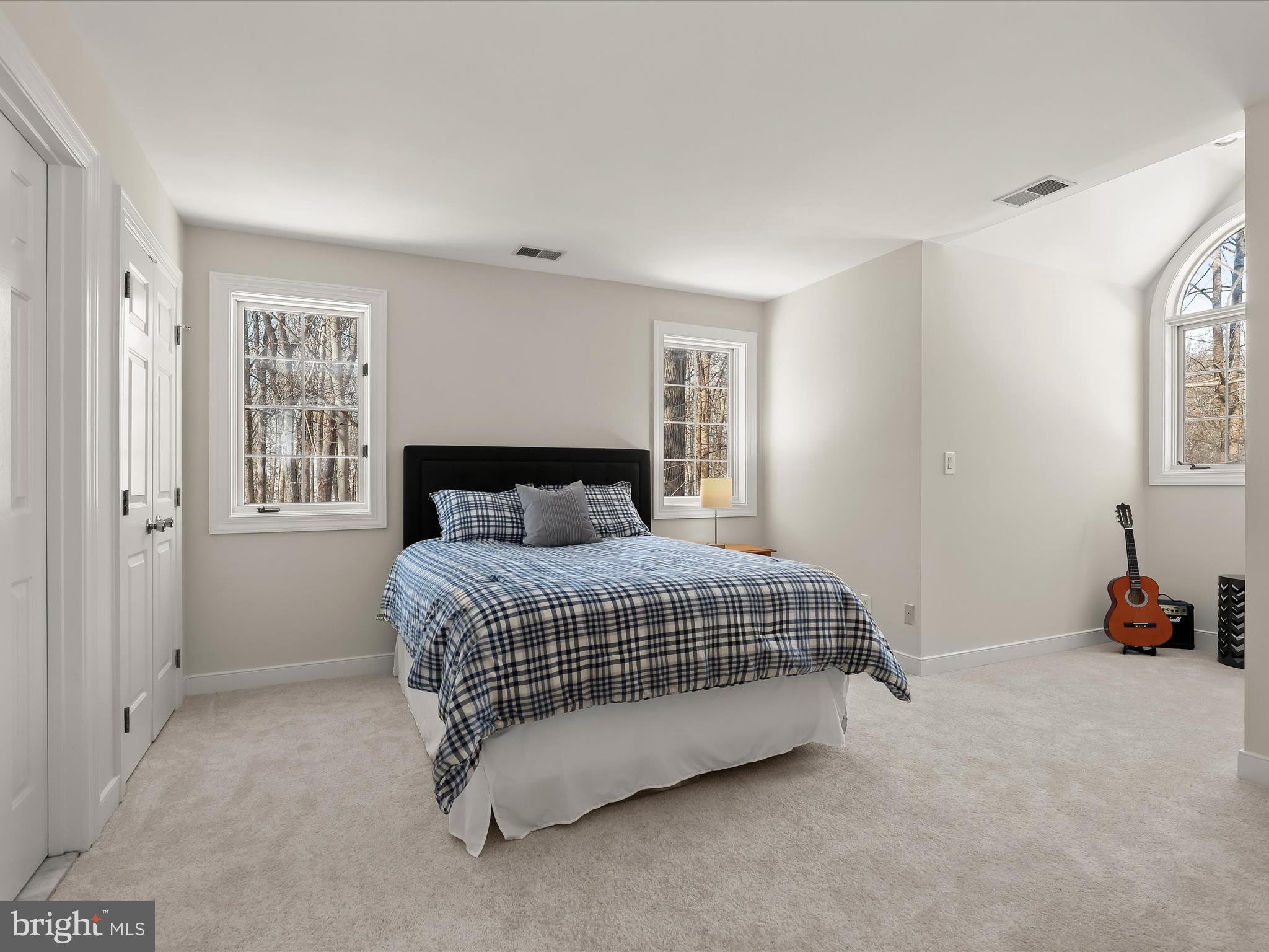 CHAPEL WOODS - Residential