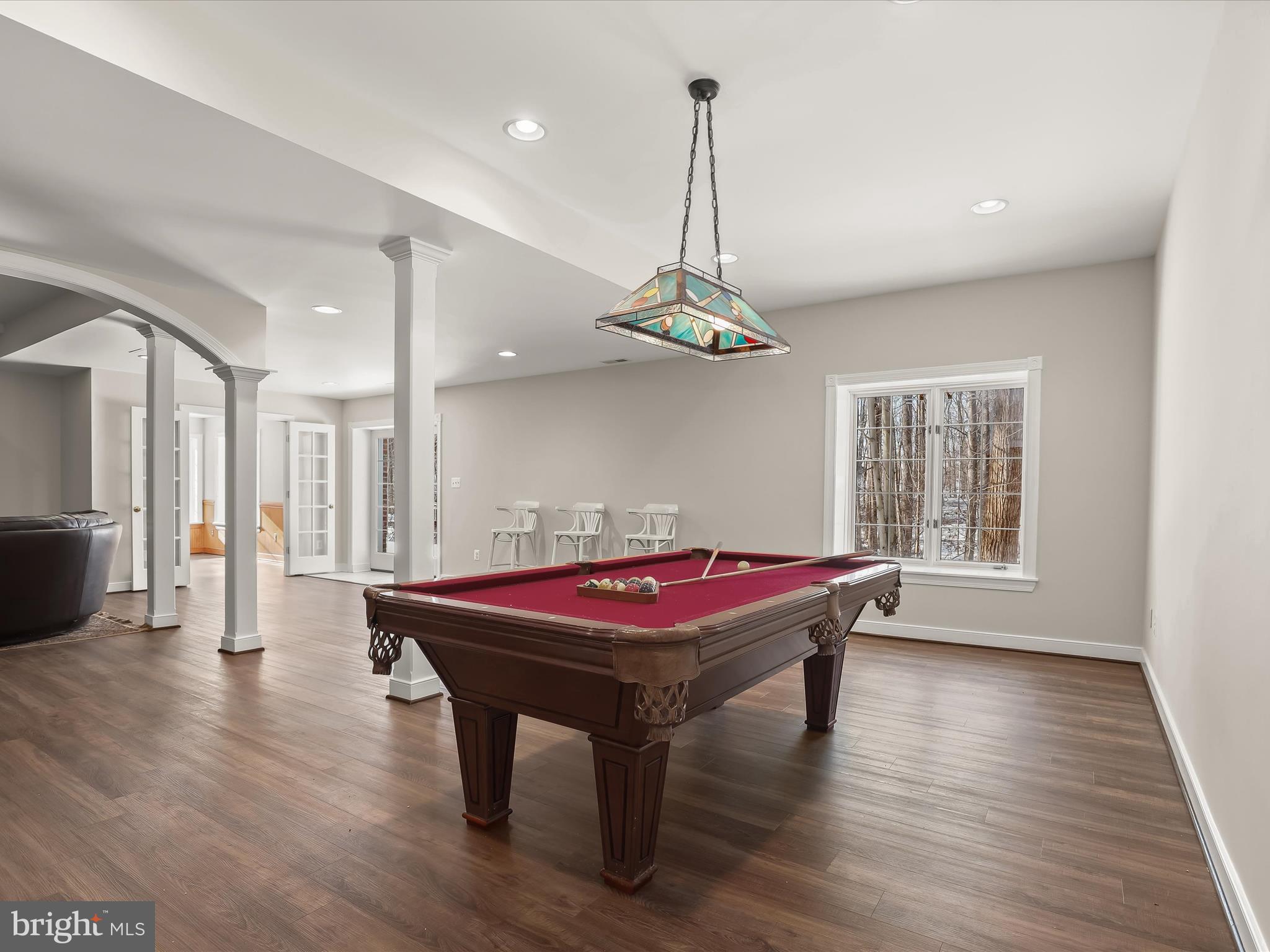 CHAPEL WOODS - Residential