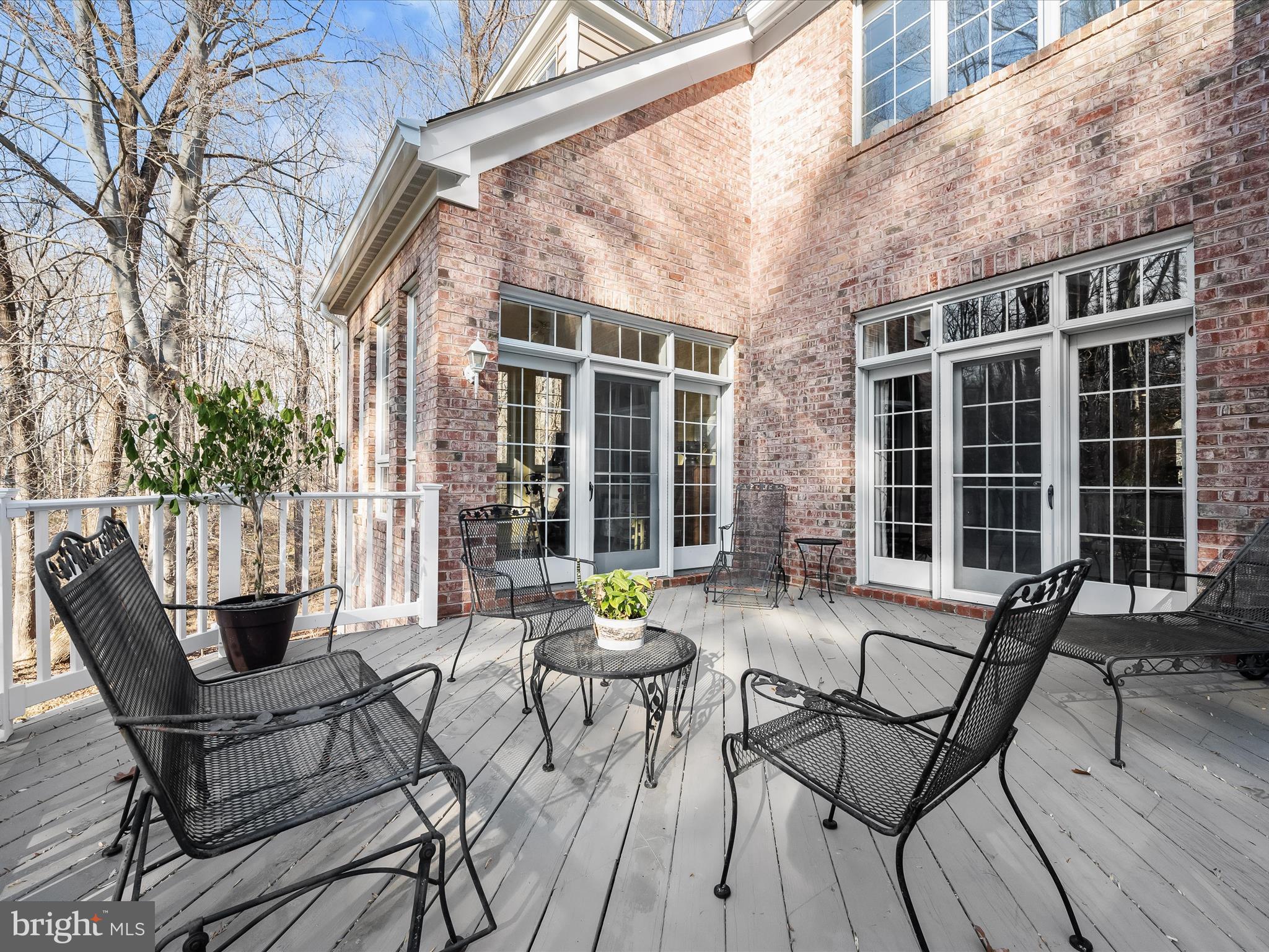 CHAPEL WOODS - Residential