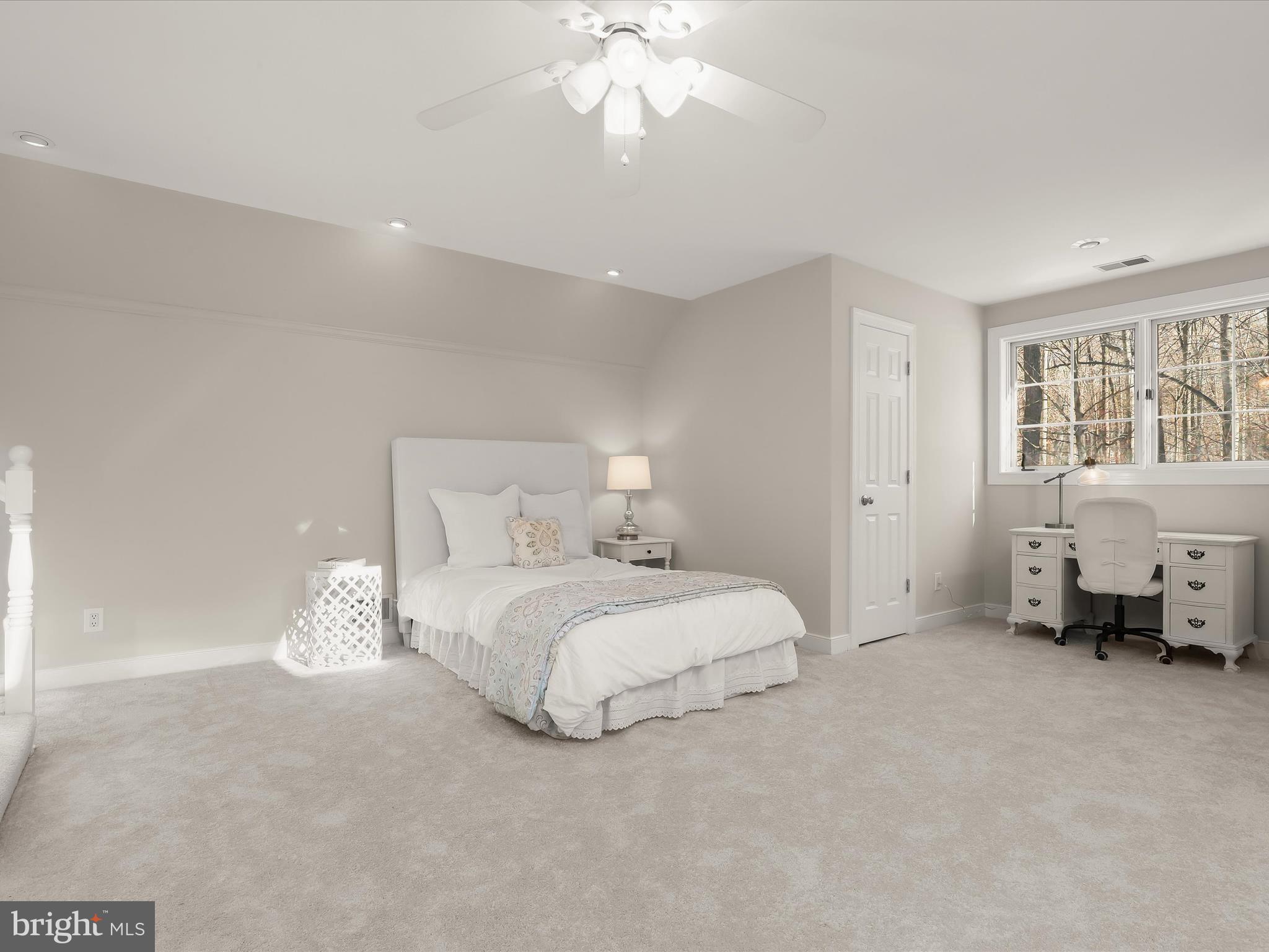 CHAPEL WOODS - Residential