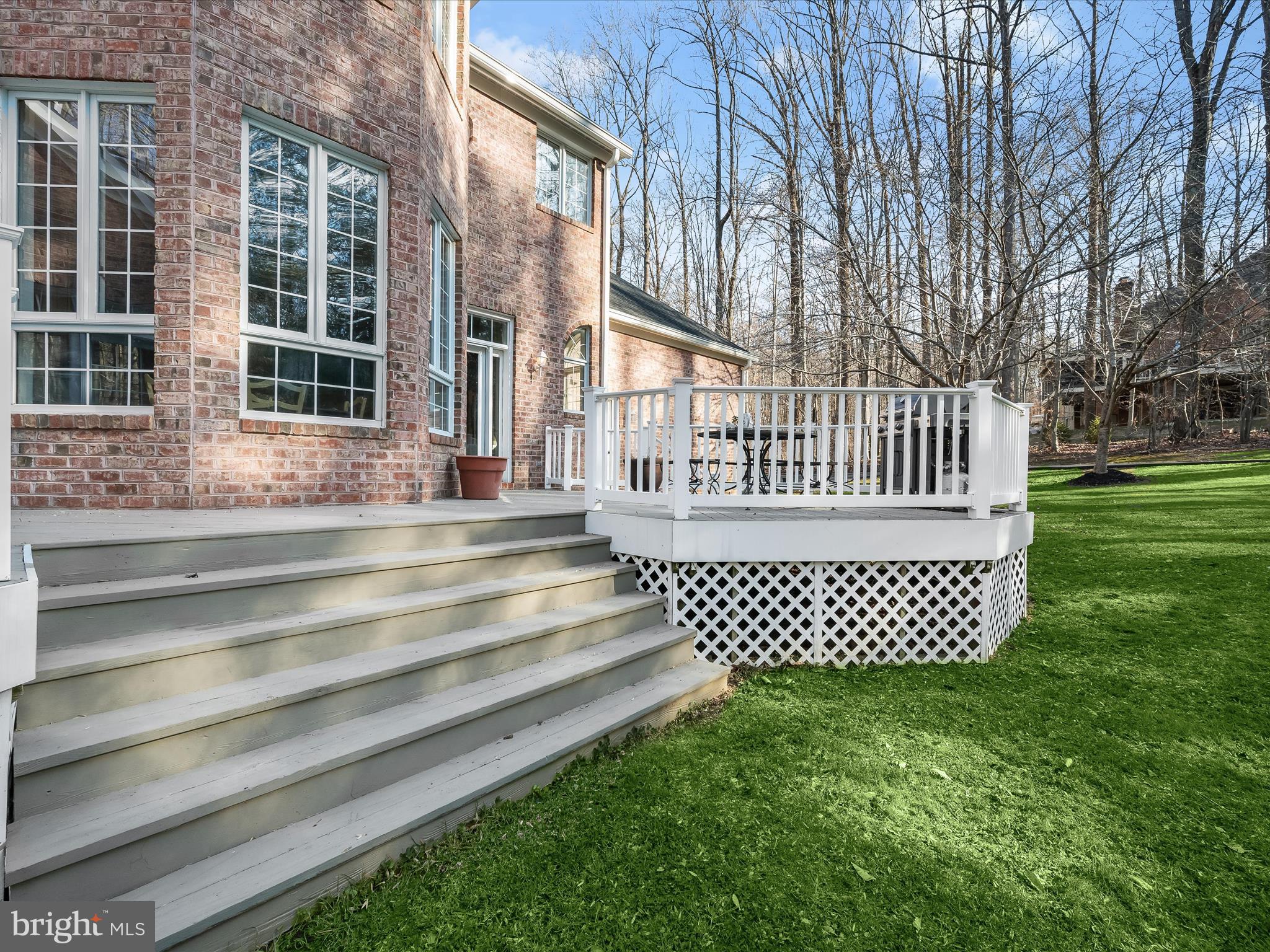 CHAPEL WOODS - Residential