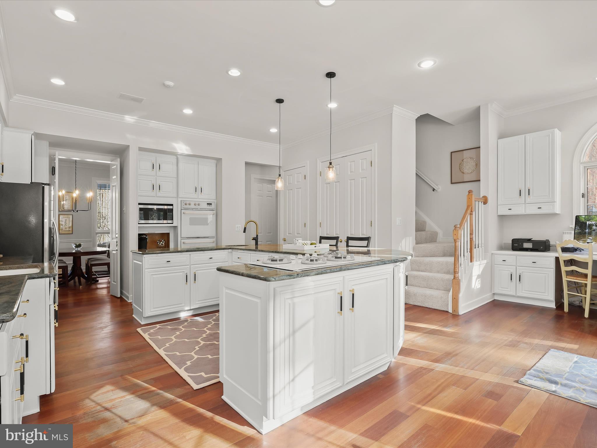 CHAPEL WOODS - Residential