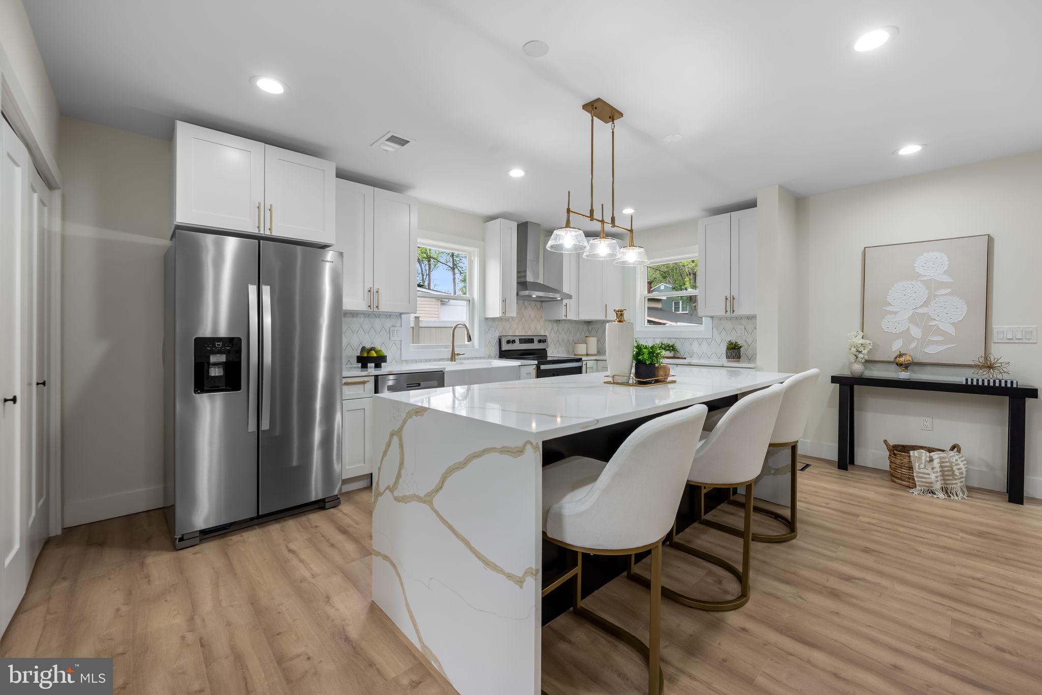 DARNESTOWN OUTSIDE - Residential