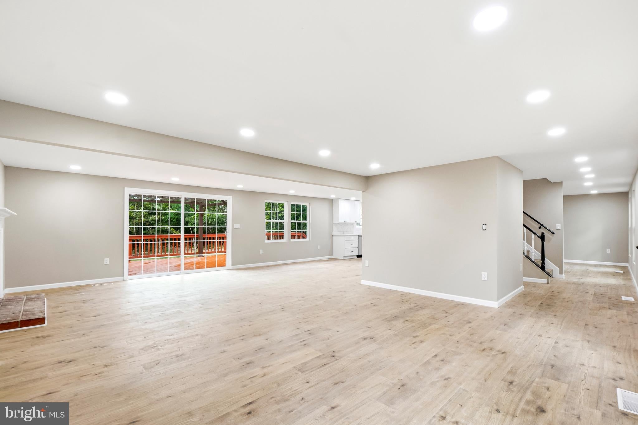 5427 CHATTERBIRD PLACE