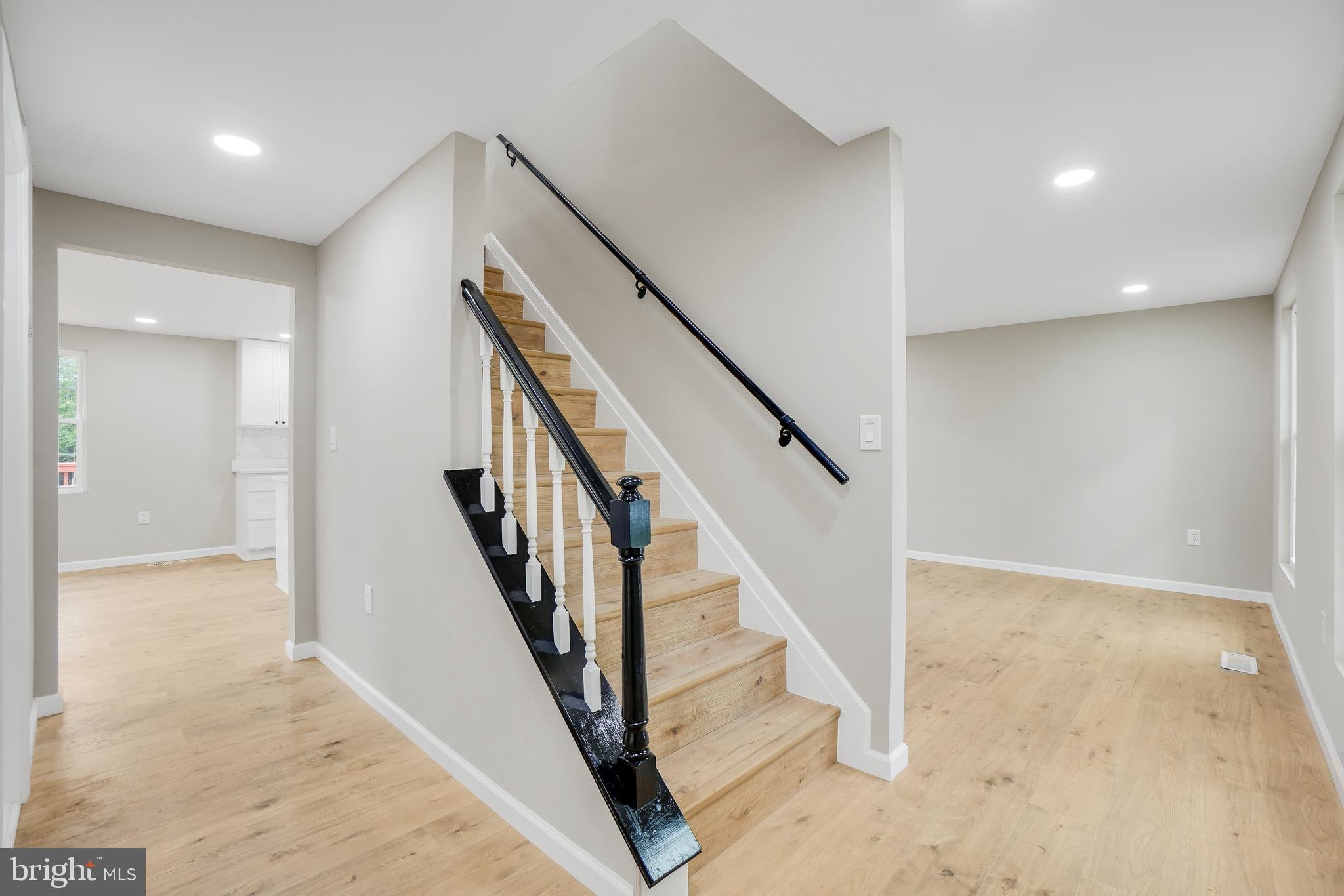 5427 CHATTERBIRD PLACE