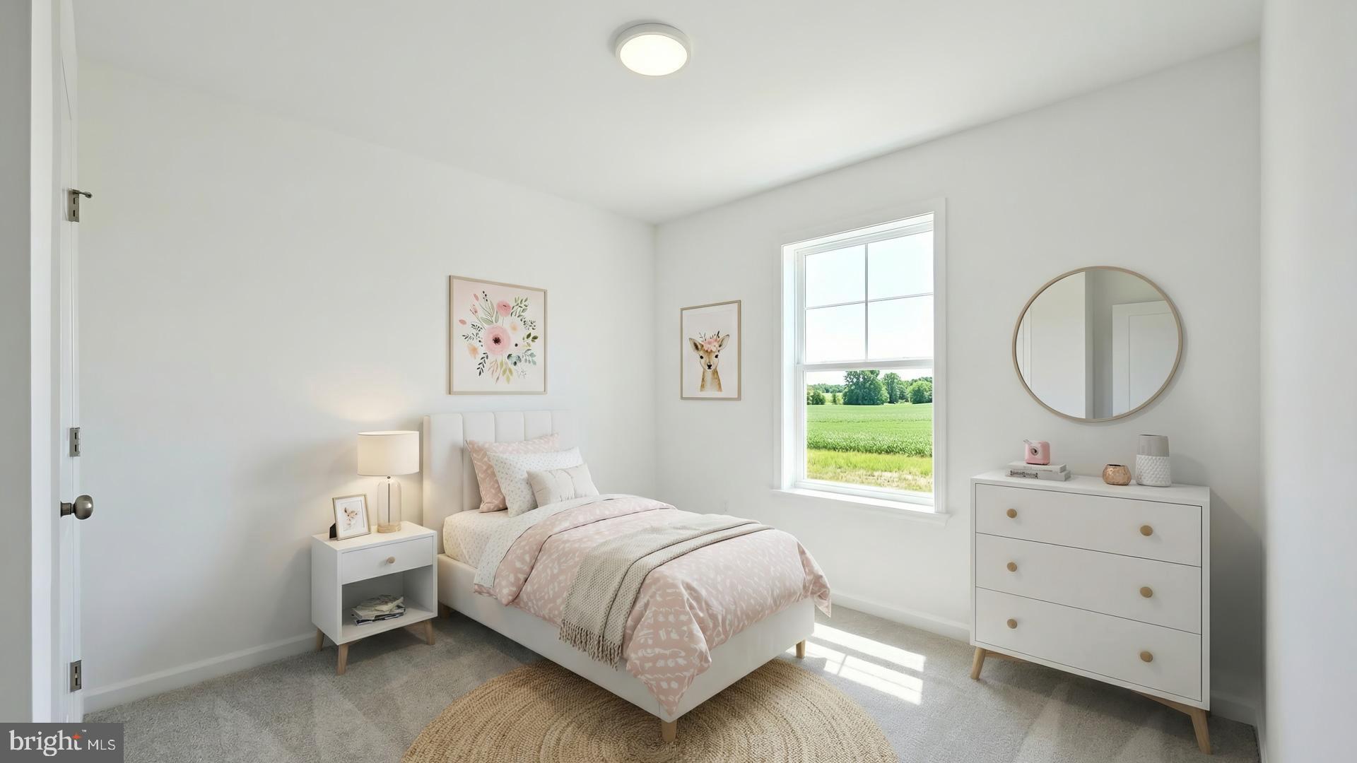 SUMMER LAYNE - Residential