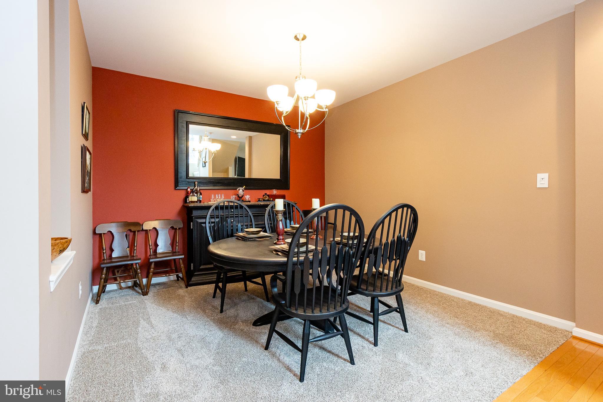 DAHLIA PARK OF WILDEWOOD - Residential