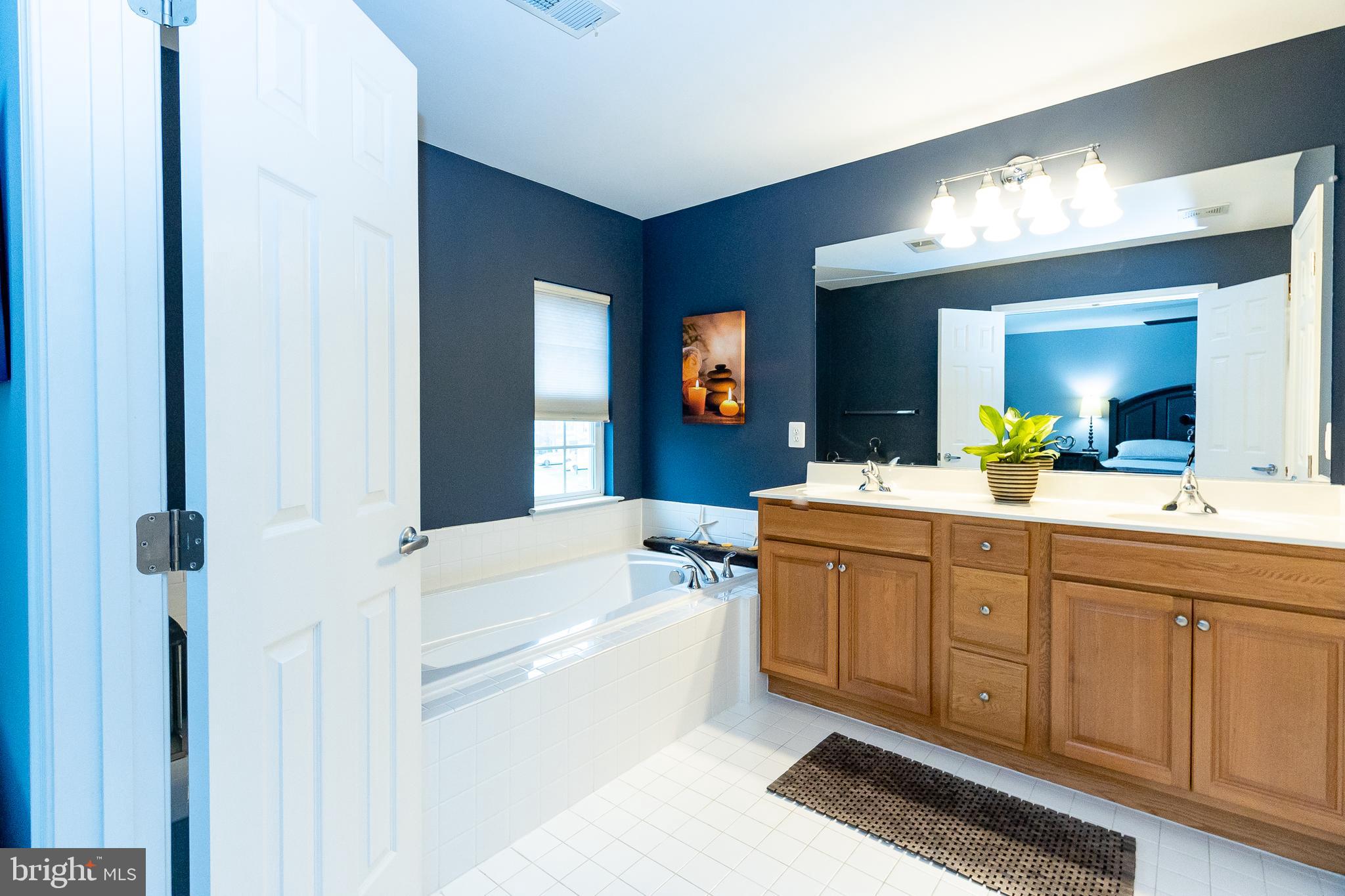 DAHLIA PARK OF WILDEWOOD - Residential