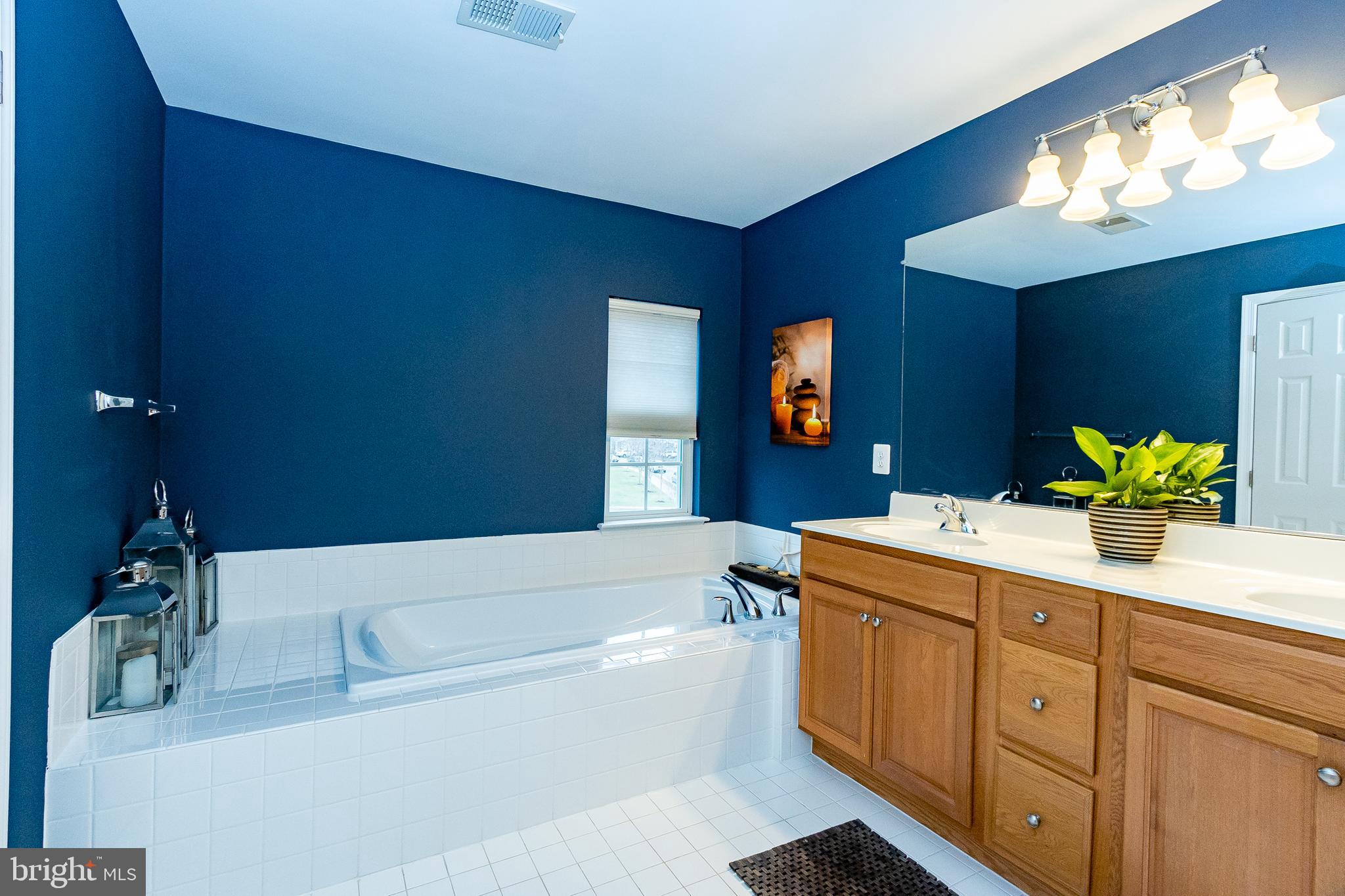 DAHLIA PARK OF WILDEWOOD - Residential