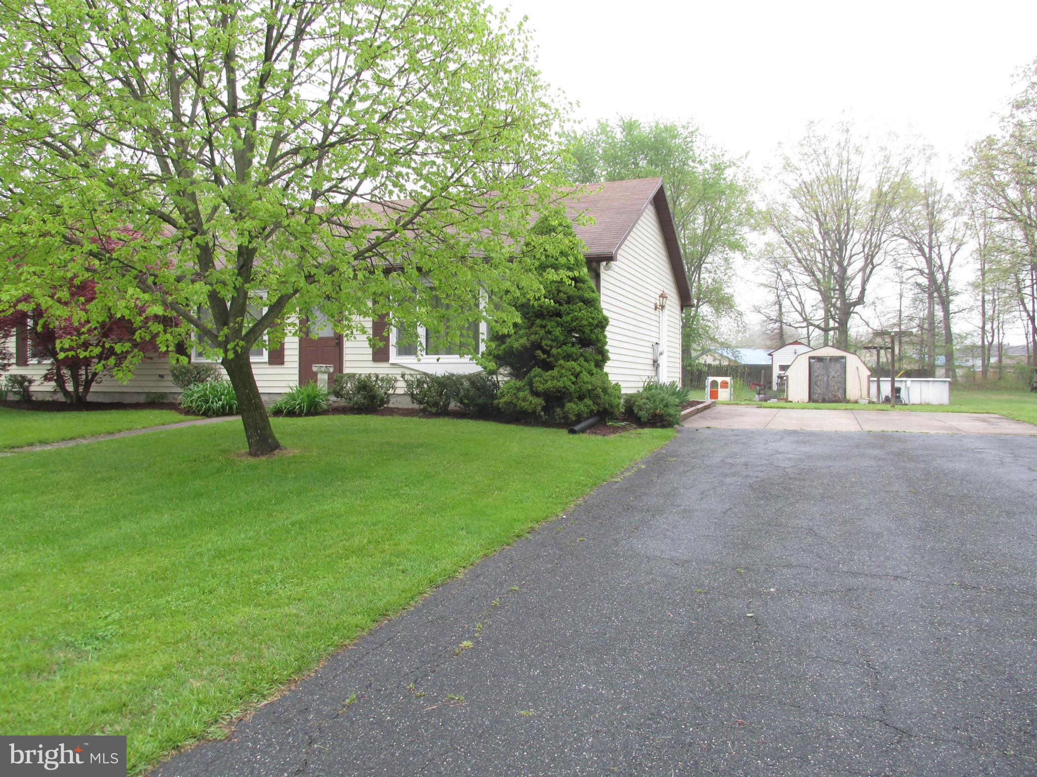 MIDDLE RIVER - Residential