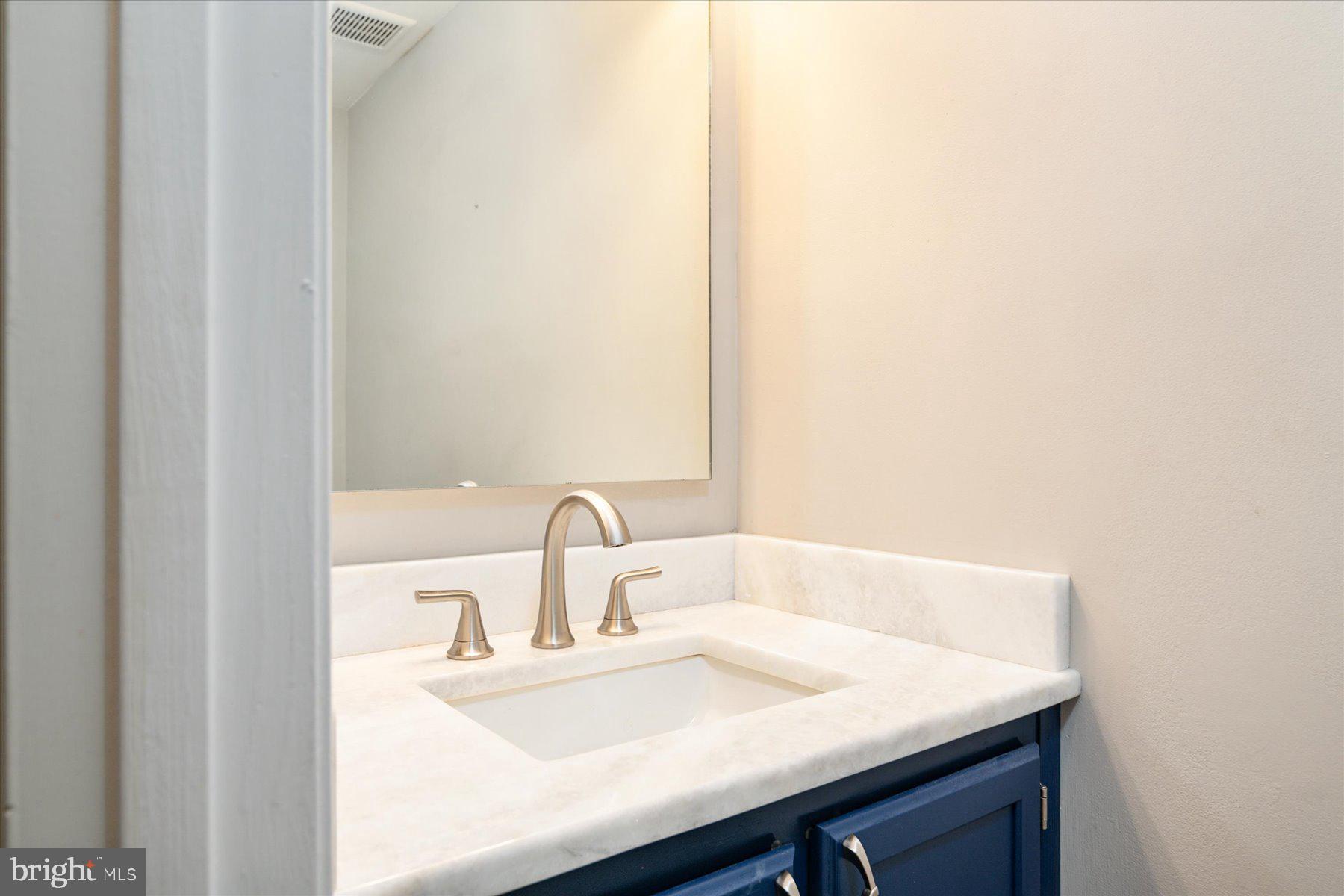 VILLAGE OF THOMAS RUN - Residential