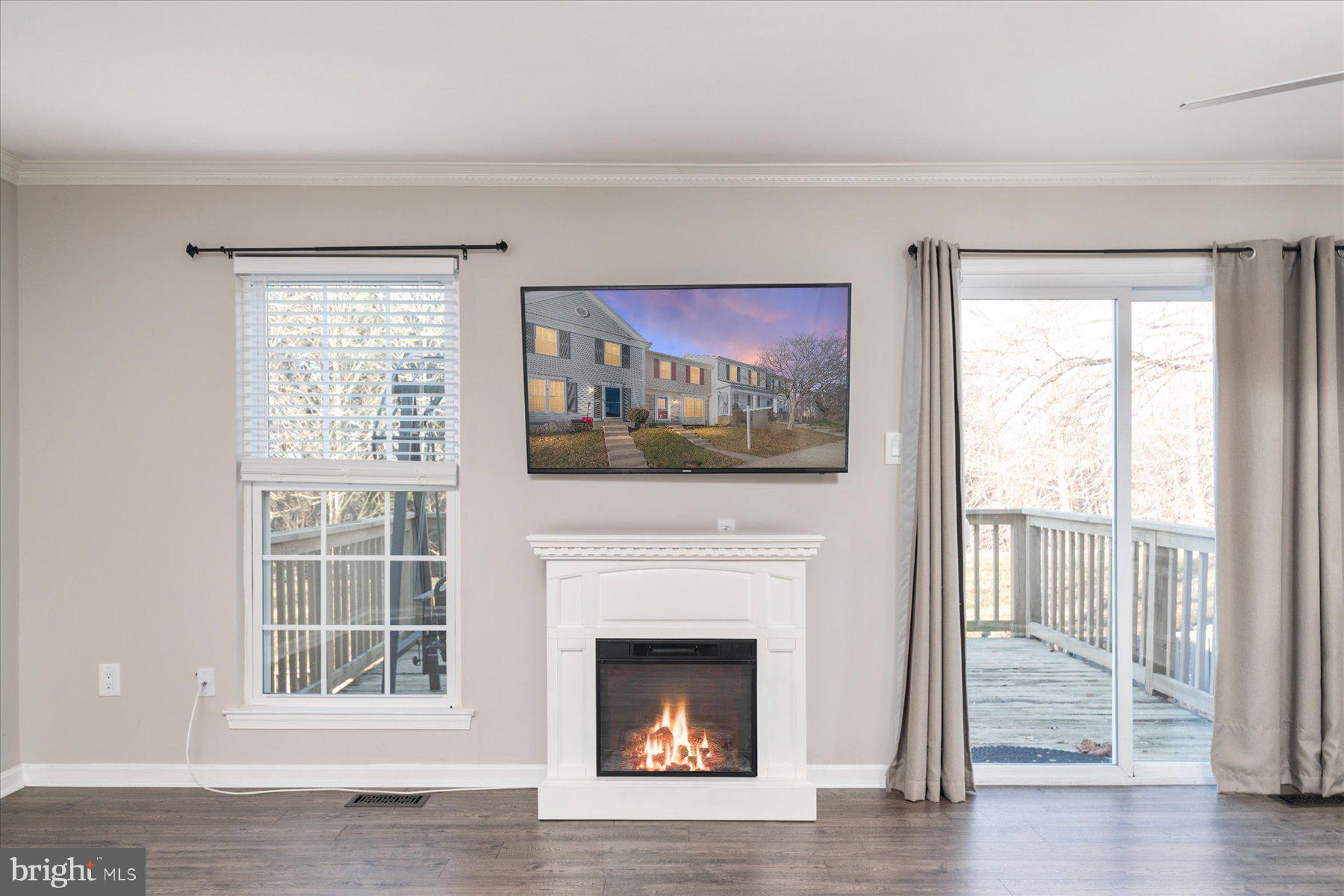 VILLAGE OF THOMAS RUN - Residential