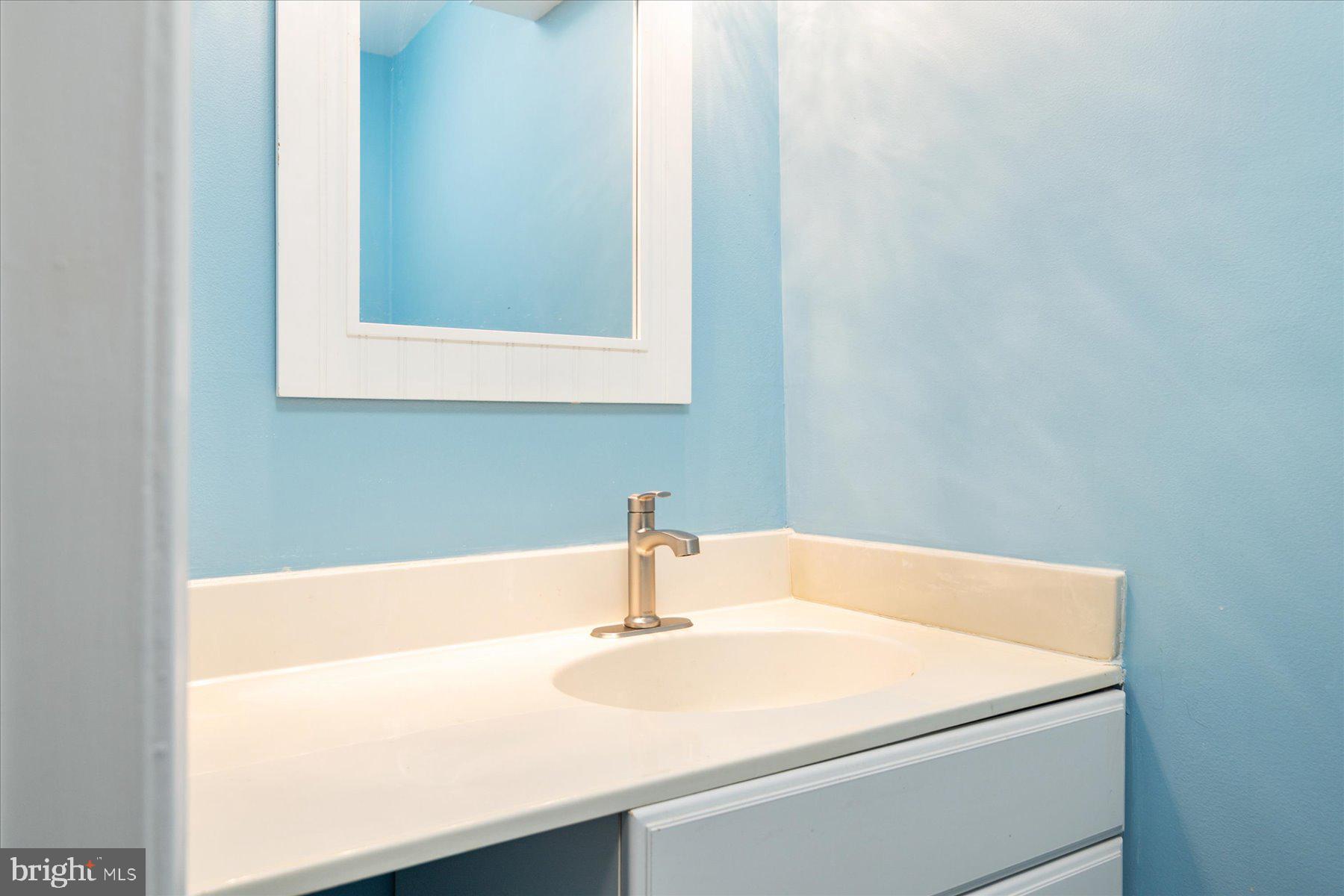 VILLAGE OF THOMAS RUN - Residential