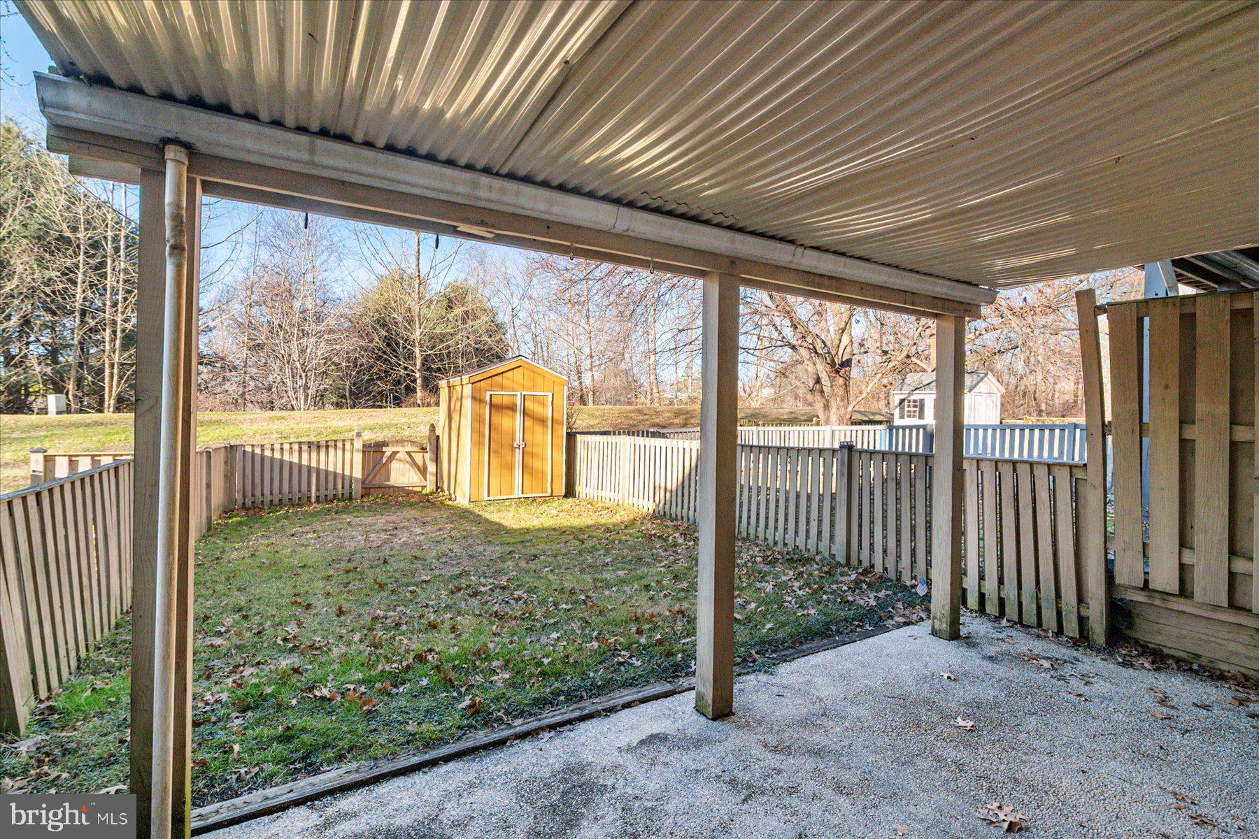 VILLAGE OF THOMAS RUN - Residential