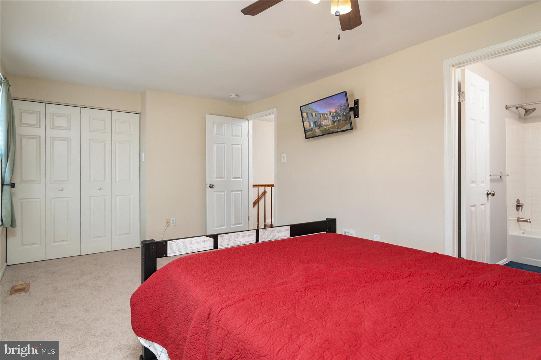 VILLAGE OF THOMAS RUN - Residential