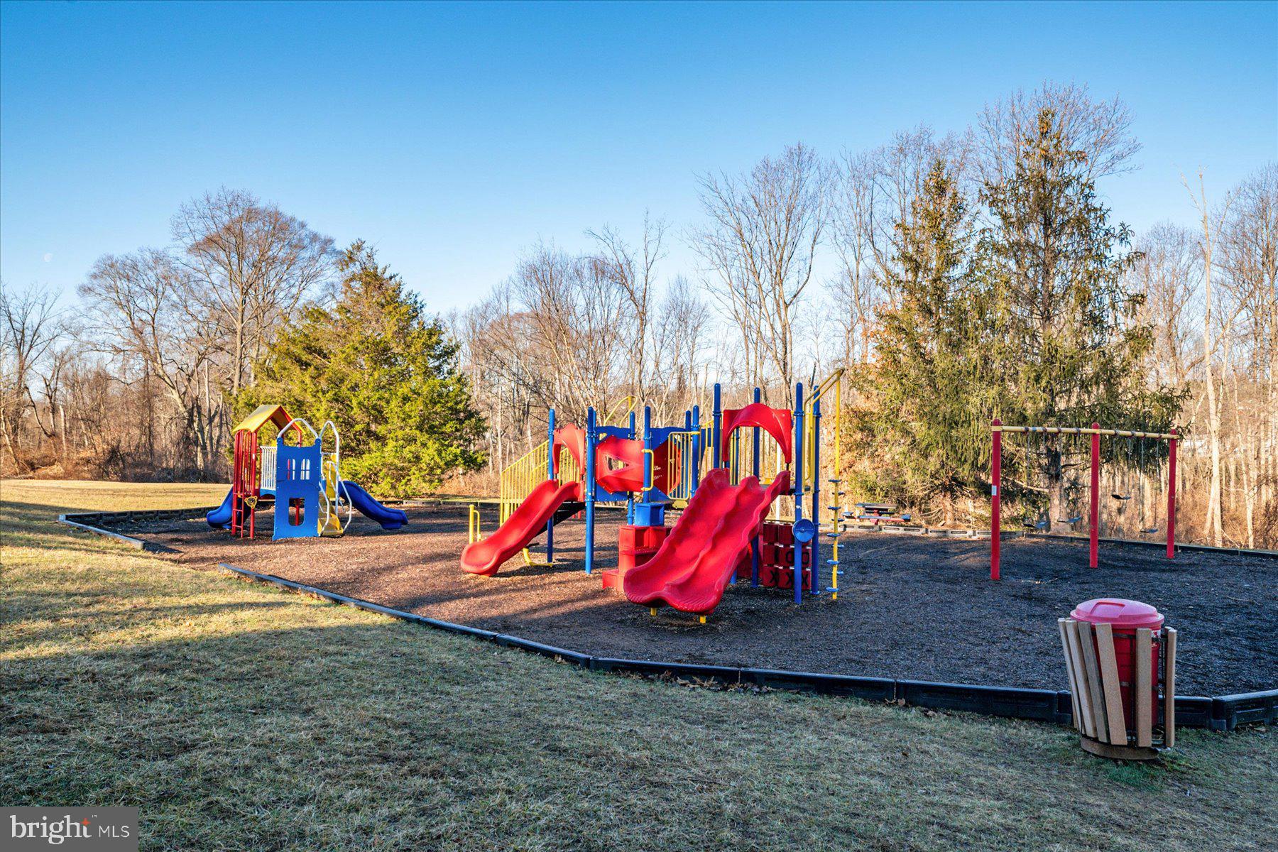 VILLAGE OF THOMAS RUN - Residential