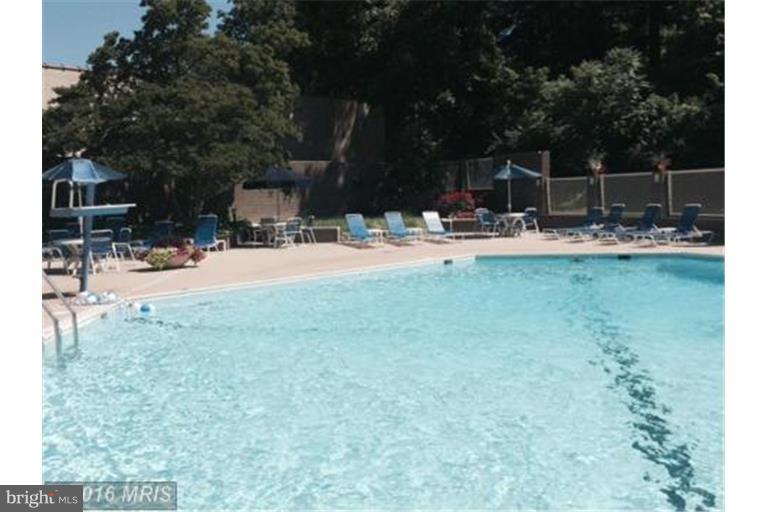 THE KENWOOD - Residential Lease