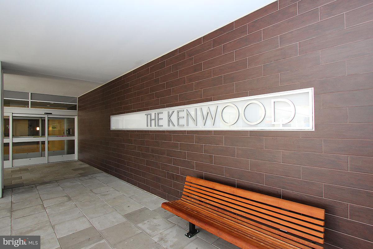 THE KENWOOD - Residential Lease