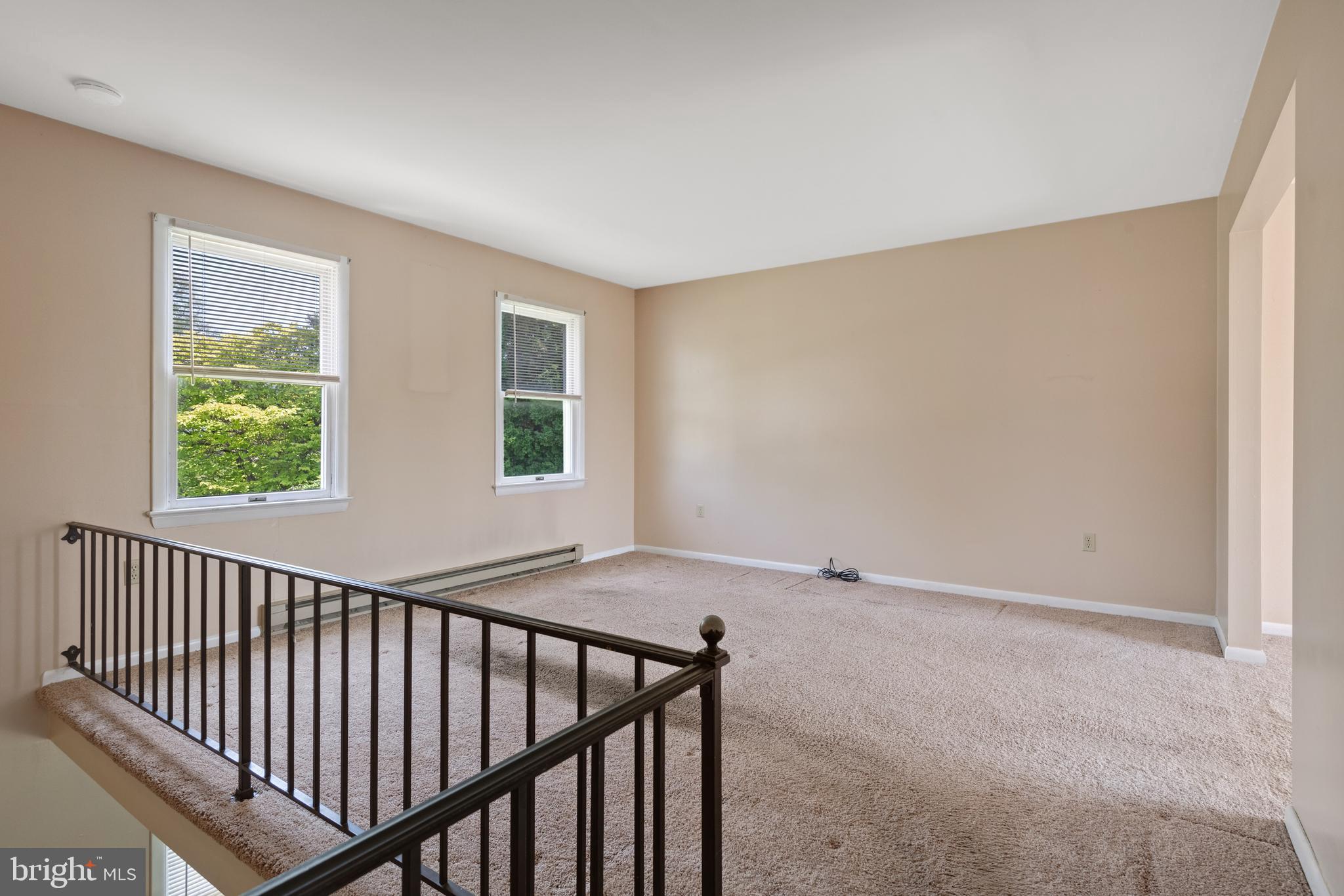 2497 ELLENDALE DRIVE