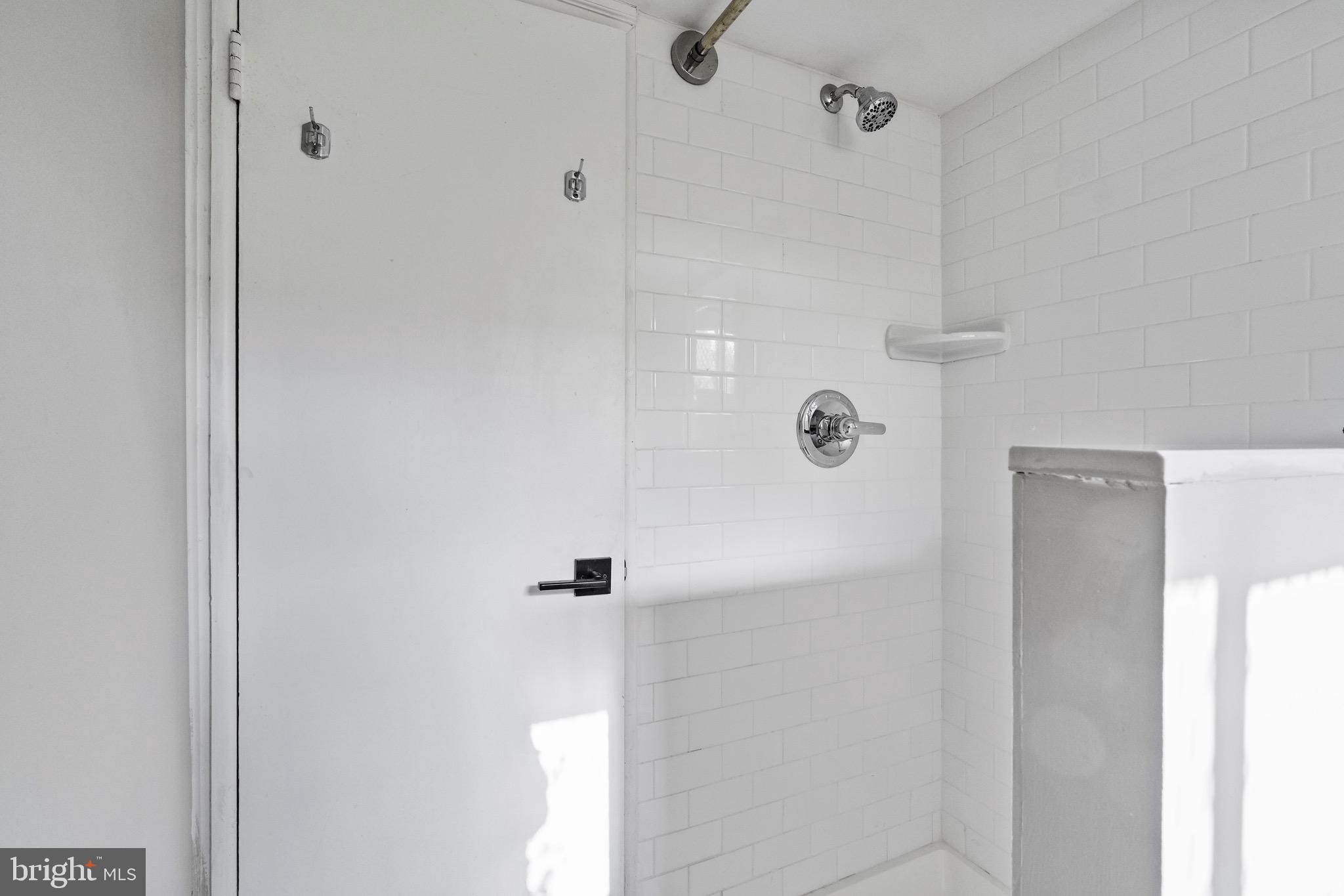 WILLIAMSBURG - Residential