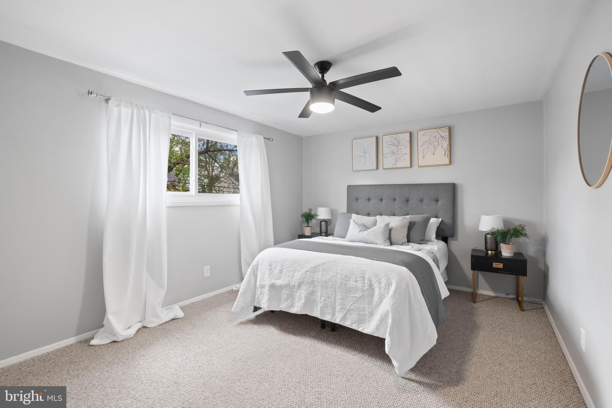 WILLIAMSBURG - Residential