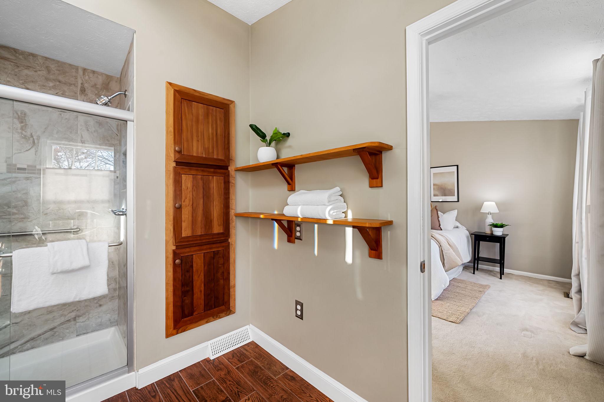 DORSEY HALL - Residential