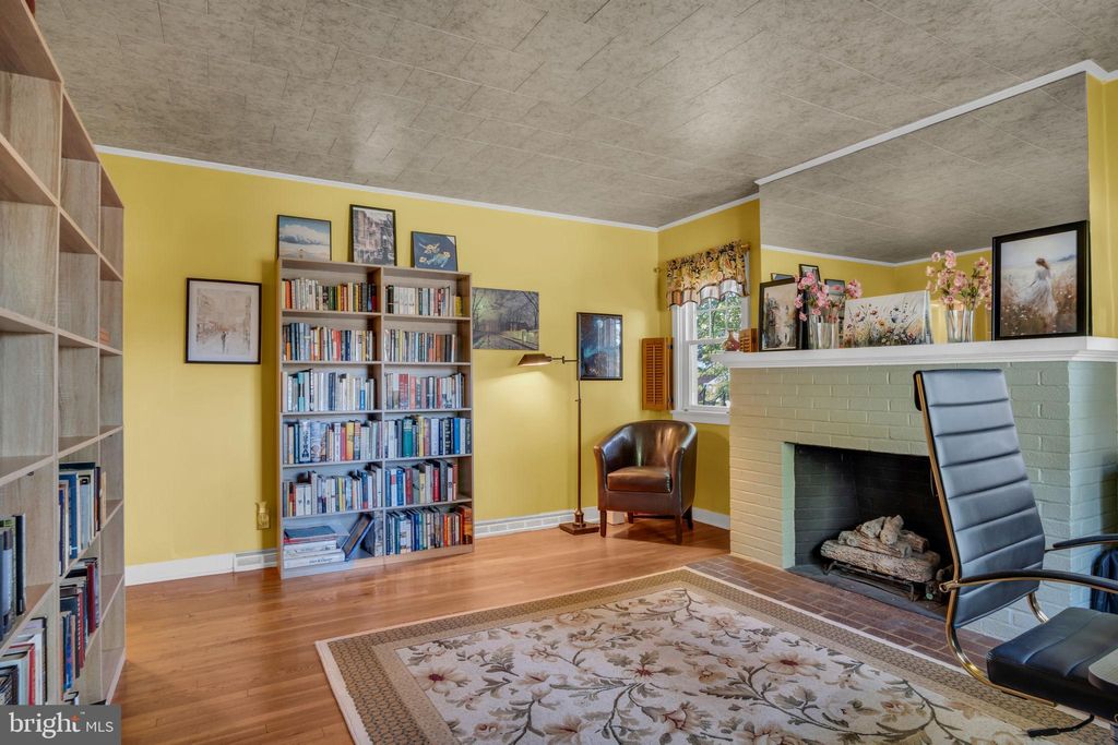 Photo of 4803 Arney Road, HARRISBURG, PA 17111 (MLS # PADA2050282)