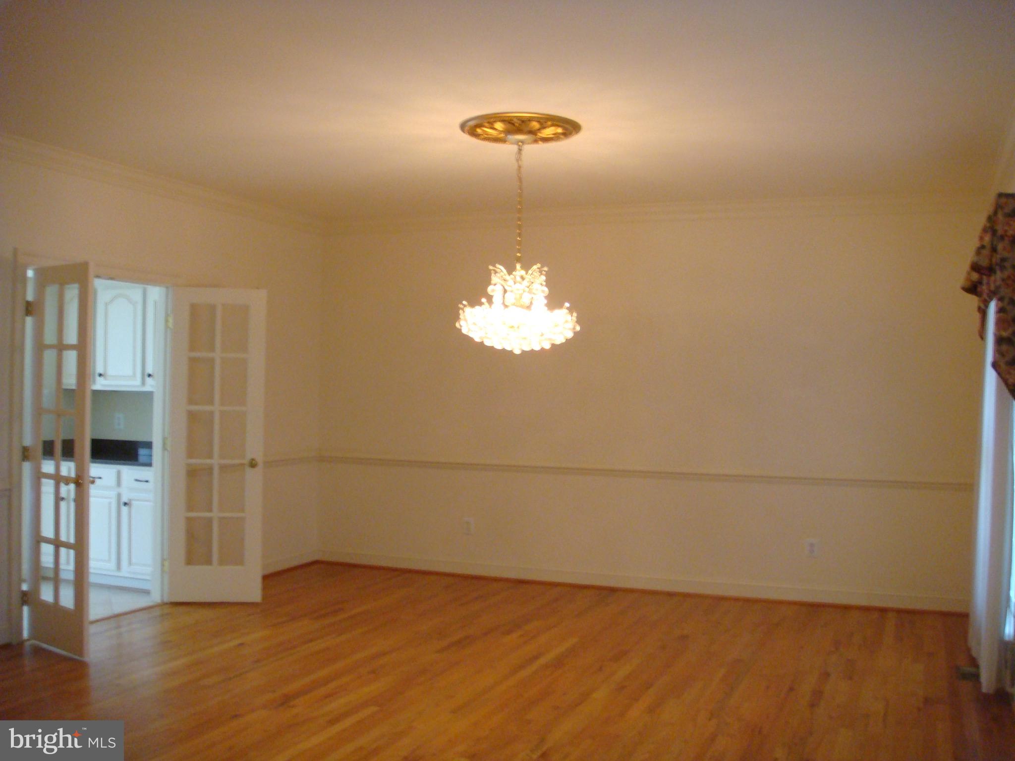 SMC MCLEAN - Residential