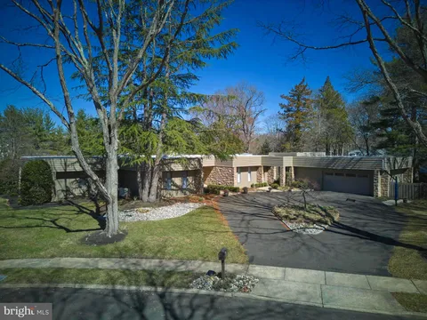 MLS: PABU2092398