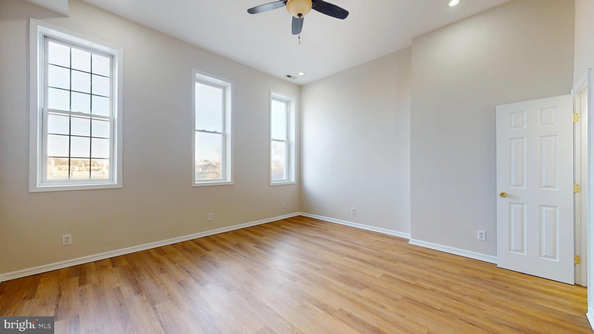 HARLEM PARK - Residential