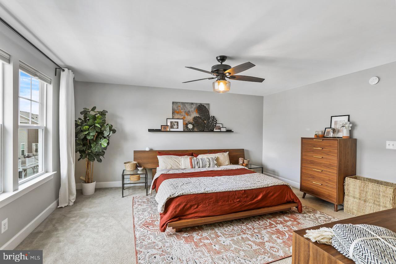 BRADLEY SQUARE - Residential Lease