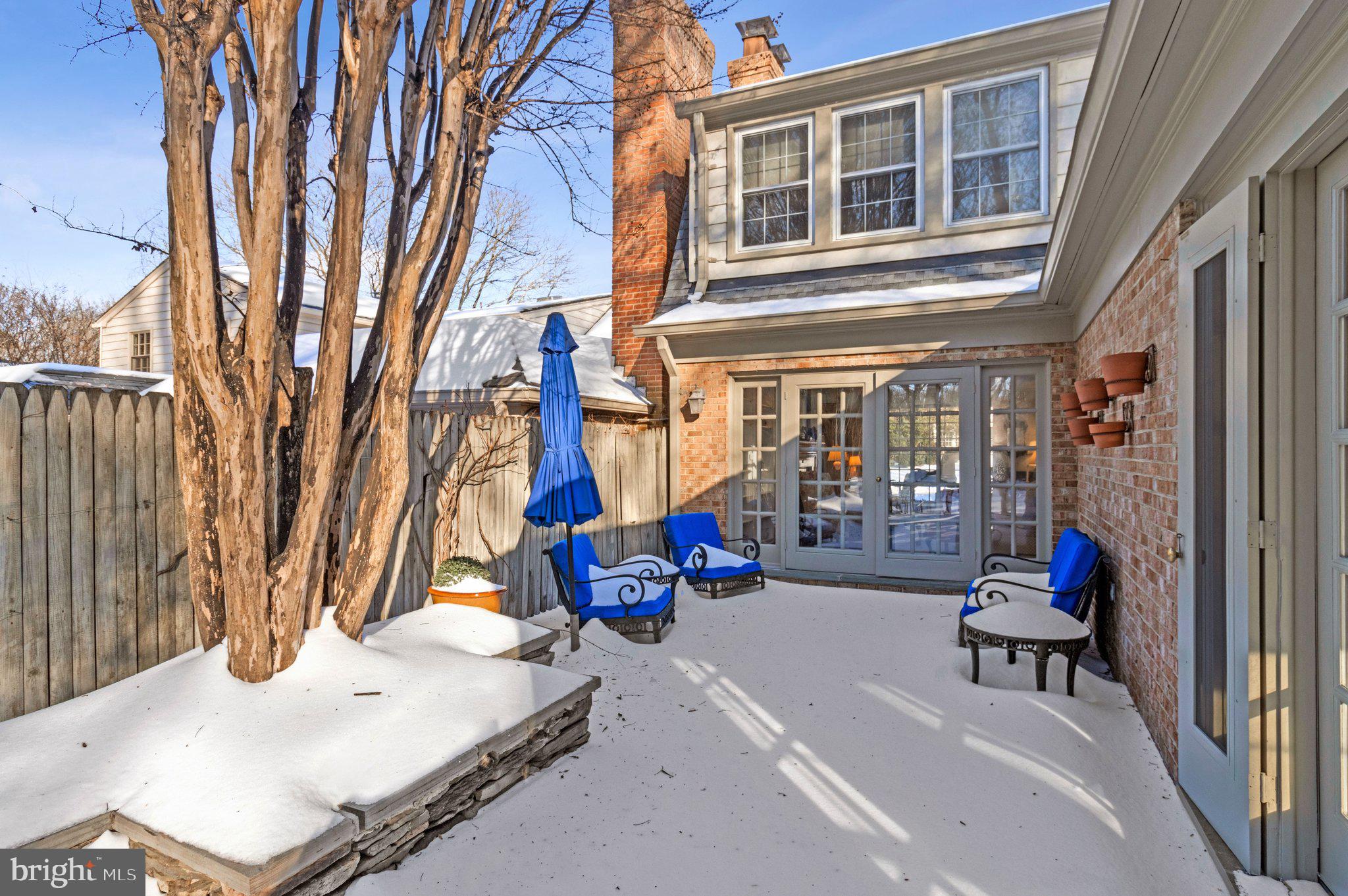 WESTMORELAND HILLS - Residential